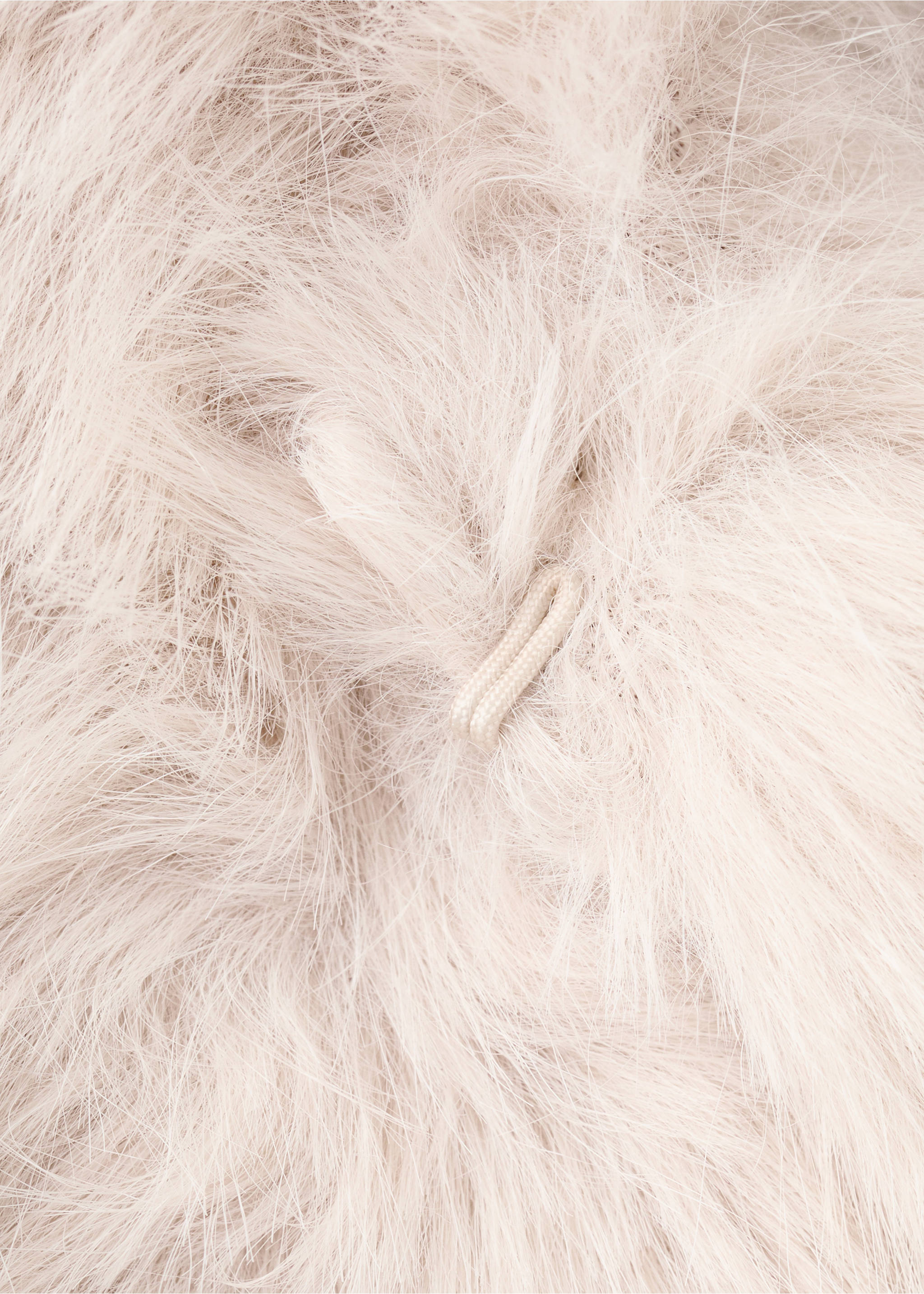 Fur-effect cape gilet - Details of the article 0, Beige. Ref: 17087882-00.