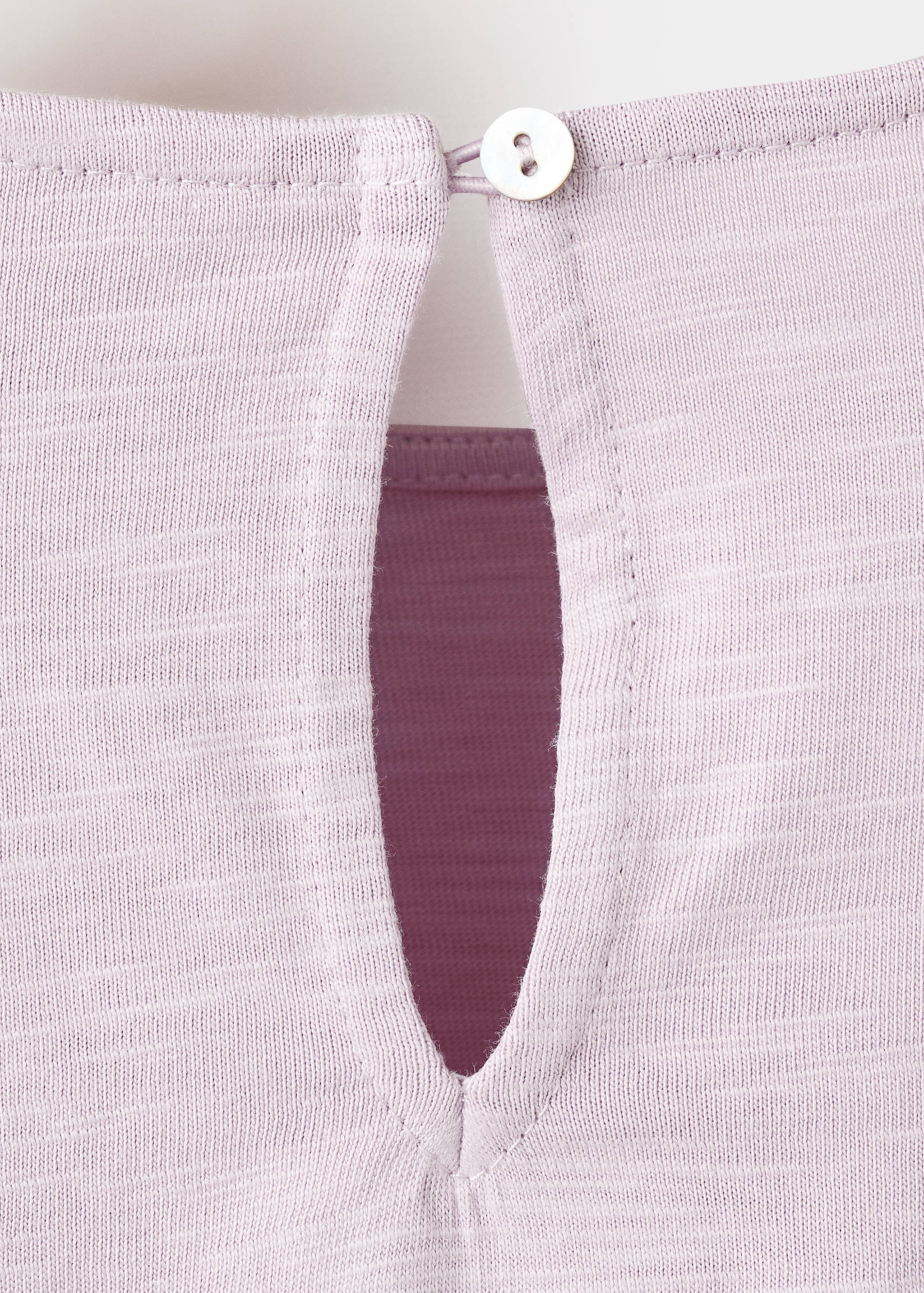 T-shirt with gathered details - Details of the article 8