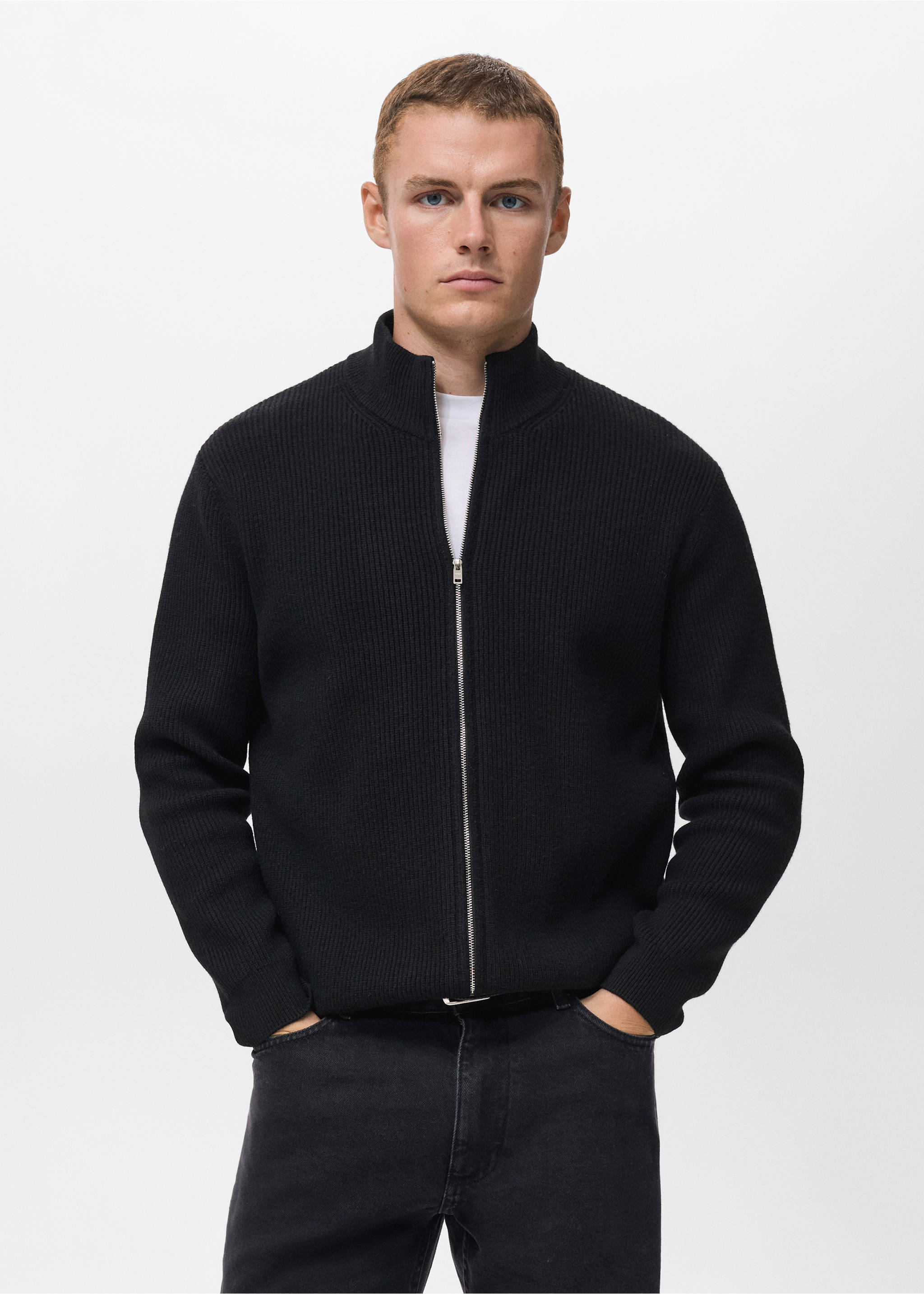 Ribbed-knit cardigan with zip - Medium plane, Black. Ref: 17087896-00.