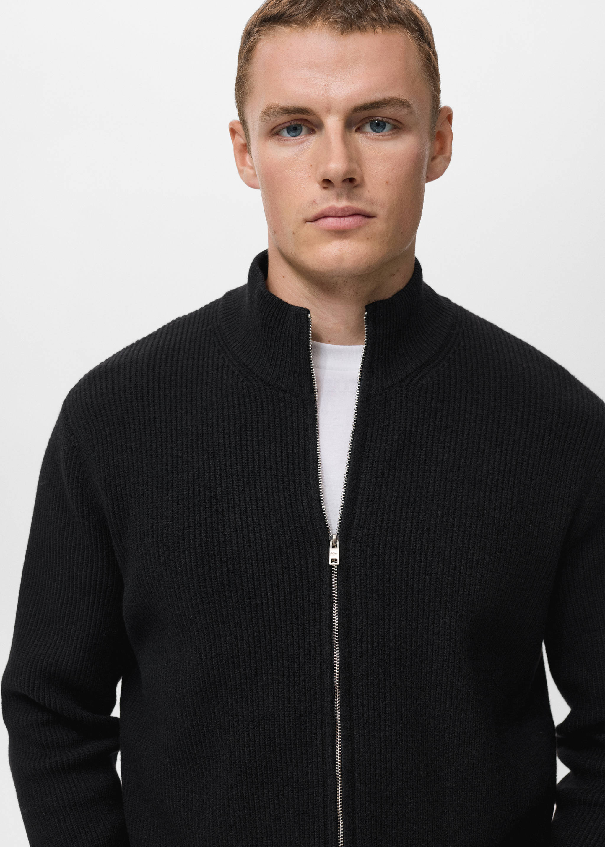 Ribbed-knit cardigan with zip - Details of the article 1
