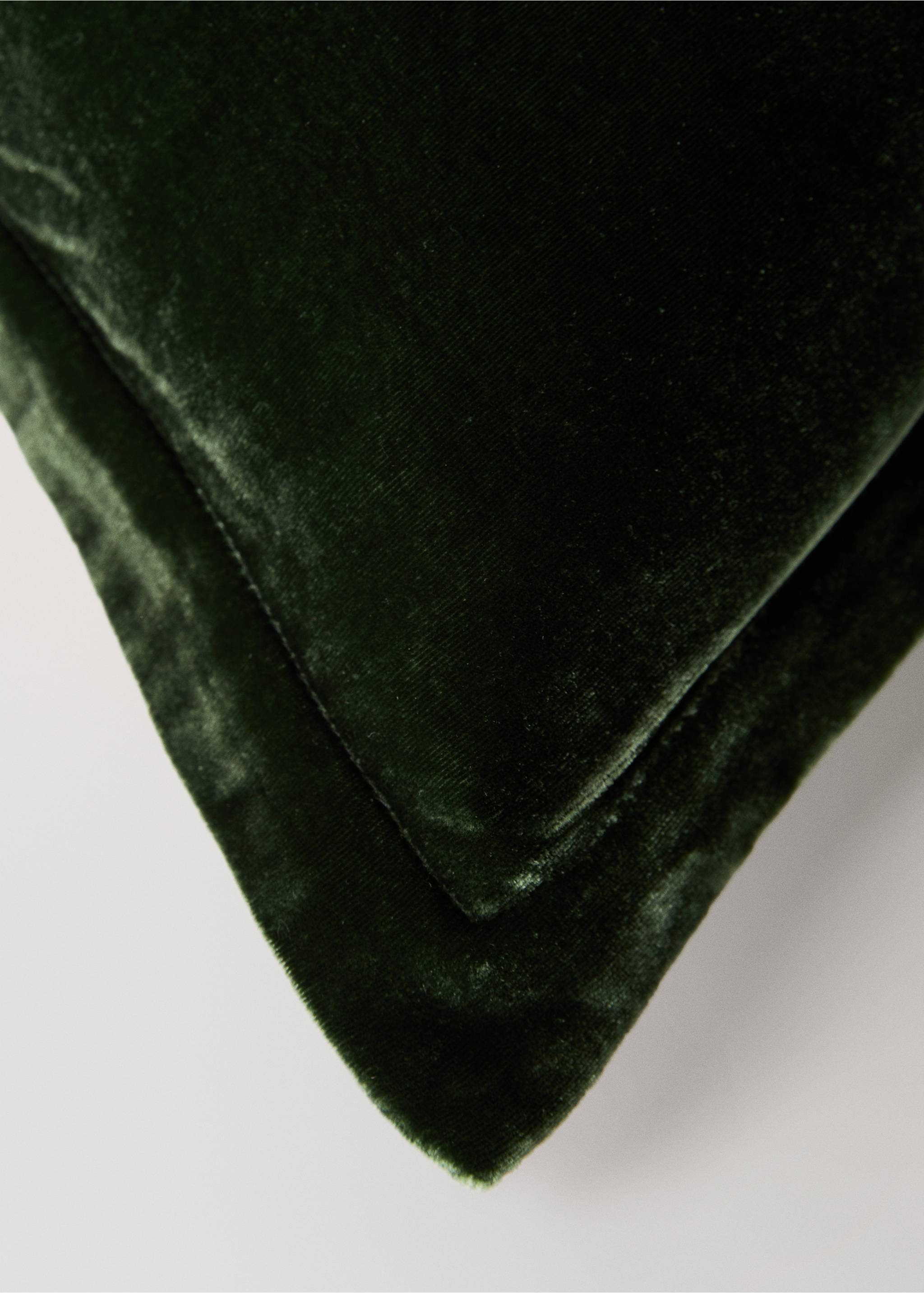 Silk velvet cushion cover 45x45 cm - Details of the article 3, Green. Ref: 17087899-00.