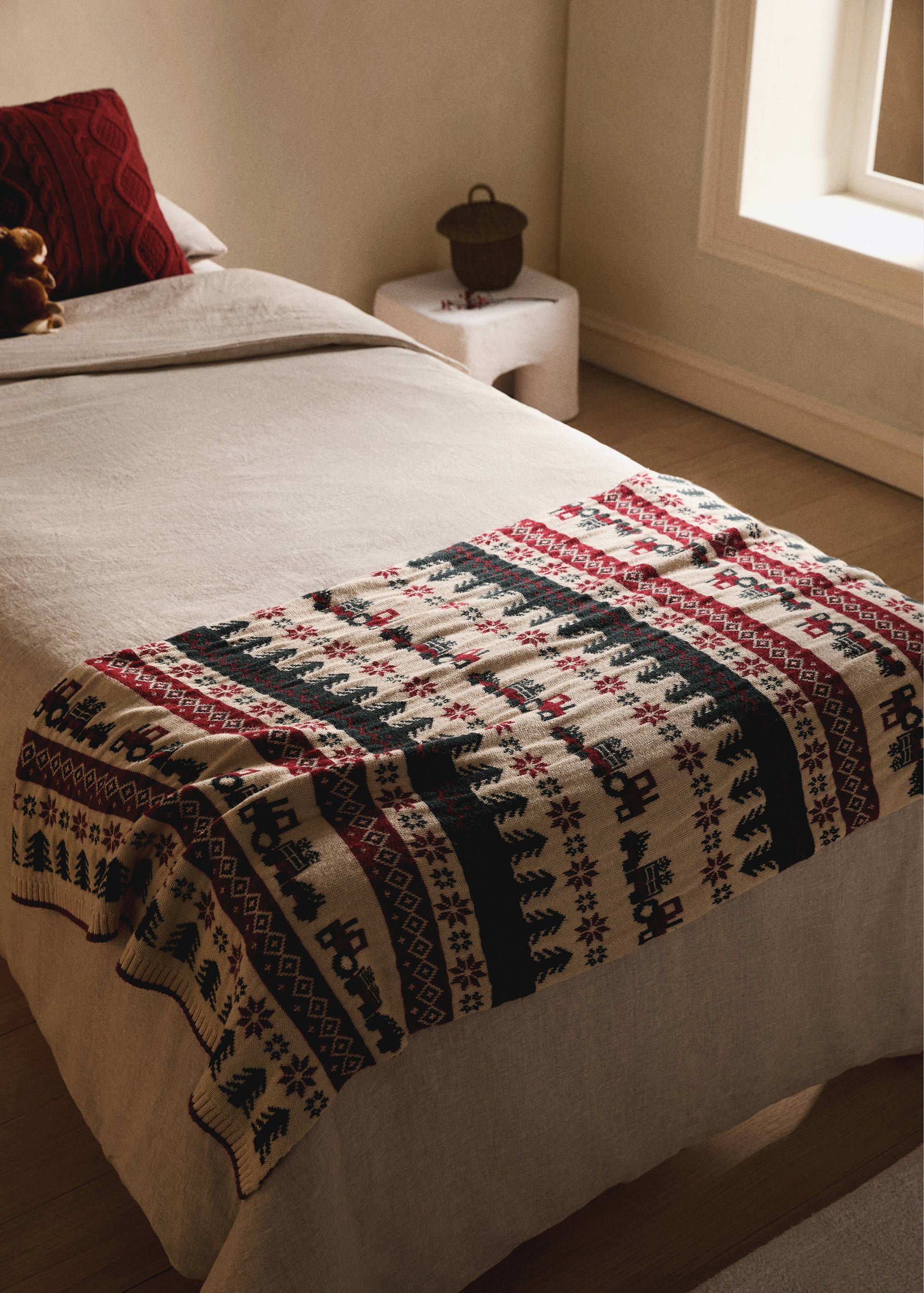 Children's jacquard wool blanket with Christmas design - General plane