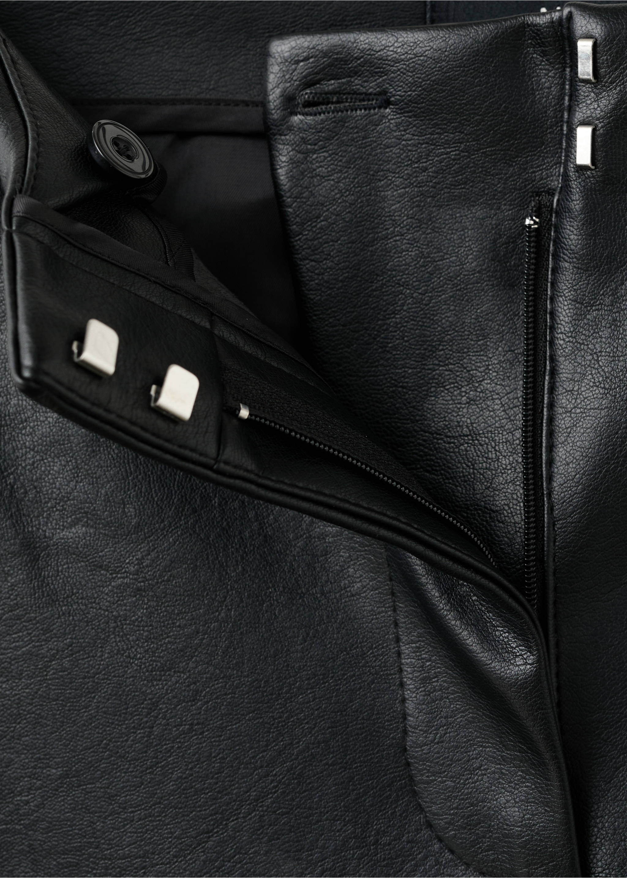 Studded faux-leather trousers - Details of the article 8, Black. Ref: 17089109-00.