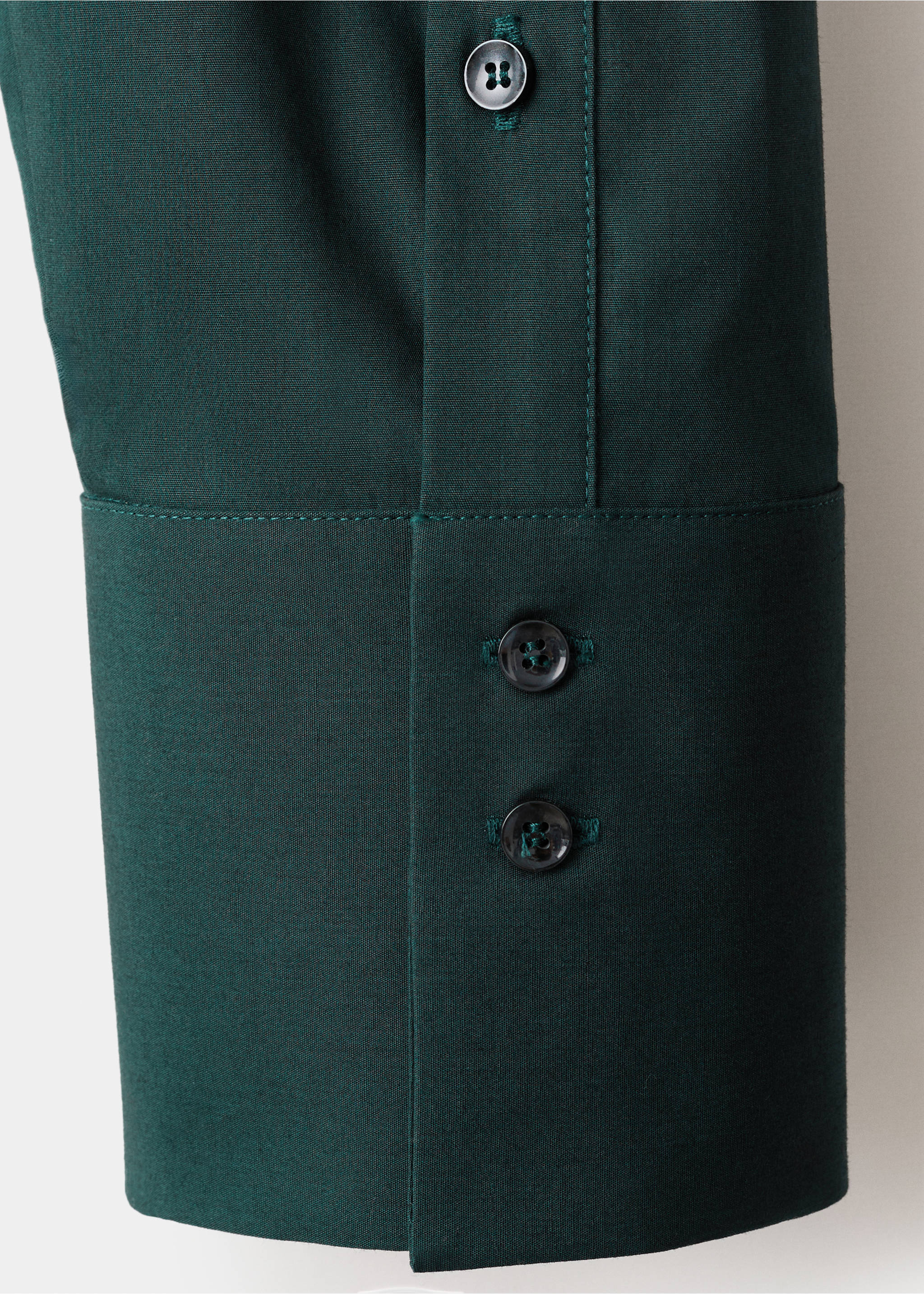 Oversized overhemd met zakken - Detail van het artikel 0, Groen. Ref: 17089212-00.