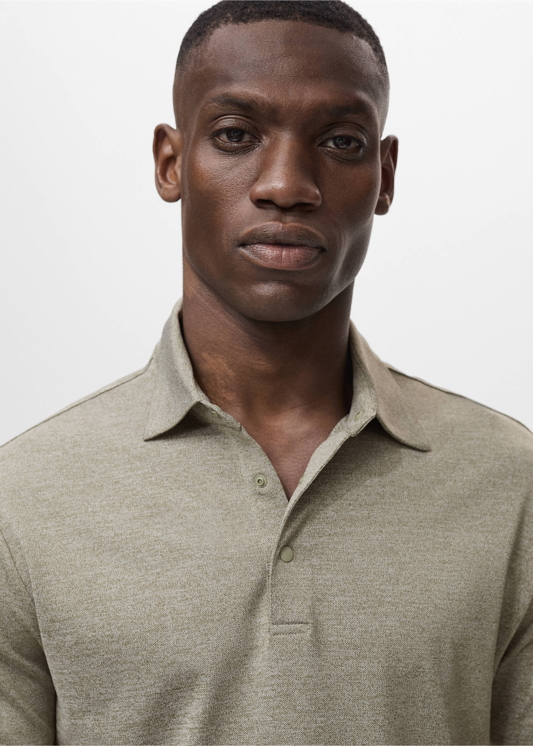 Polo slim-fit COOLMAX® - Détail de l'article 1, Vert moyen. Ref: 17091133-00.