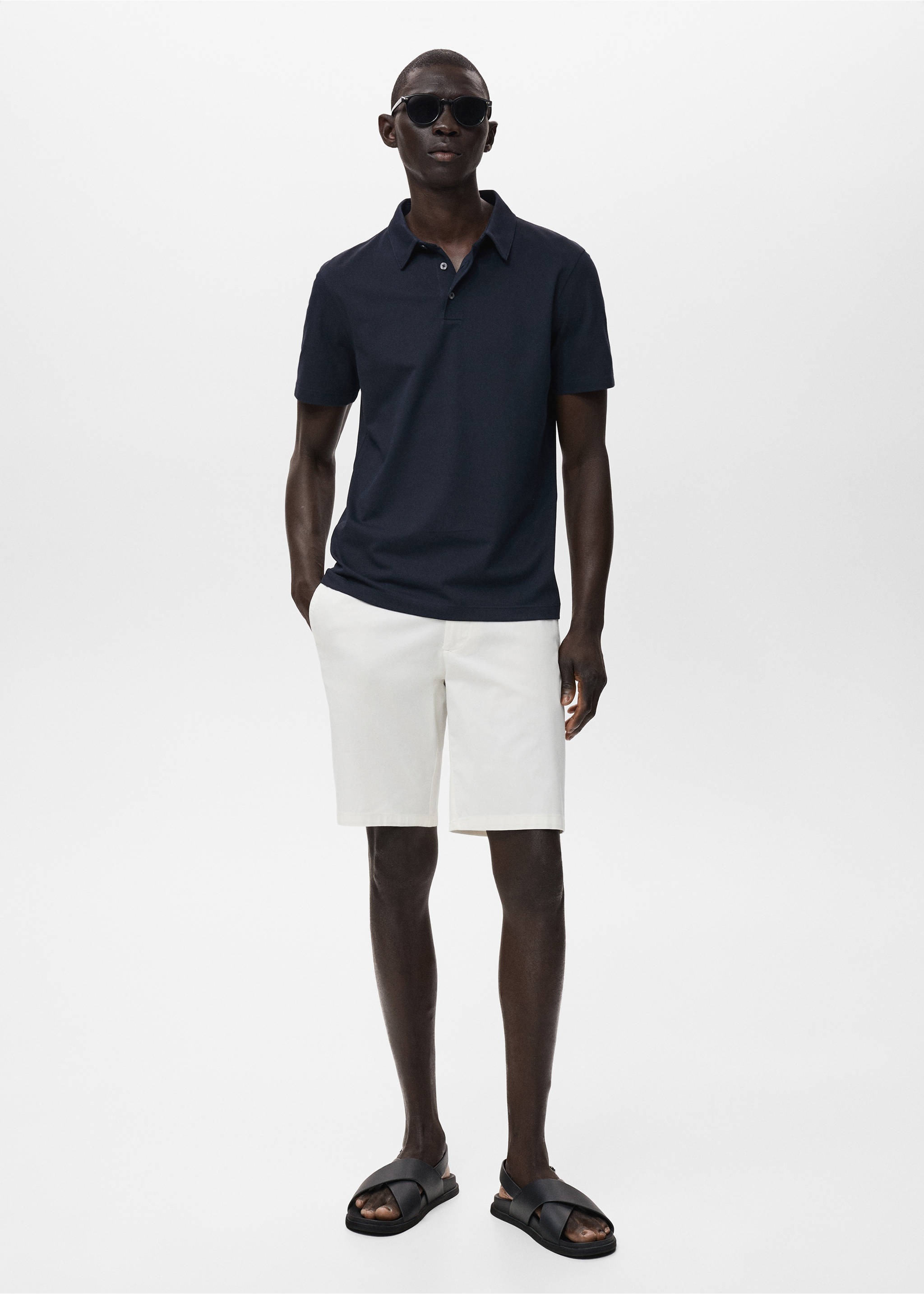 Slim-fit chino cotton bermuda shorts - General plane, White. Ref: 17091141-00.