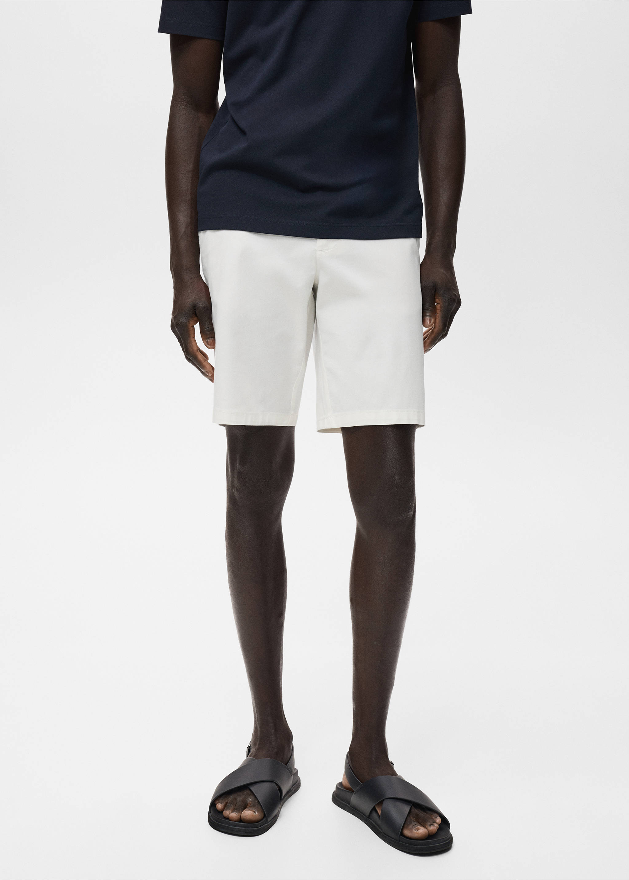 Slim-fit chino cotton bermuda shorts - Medium plane, White. Ref: 17091141-00.