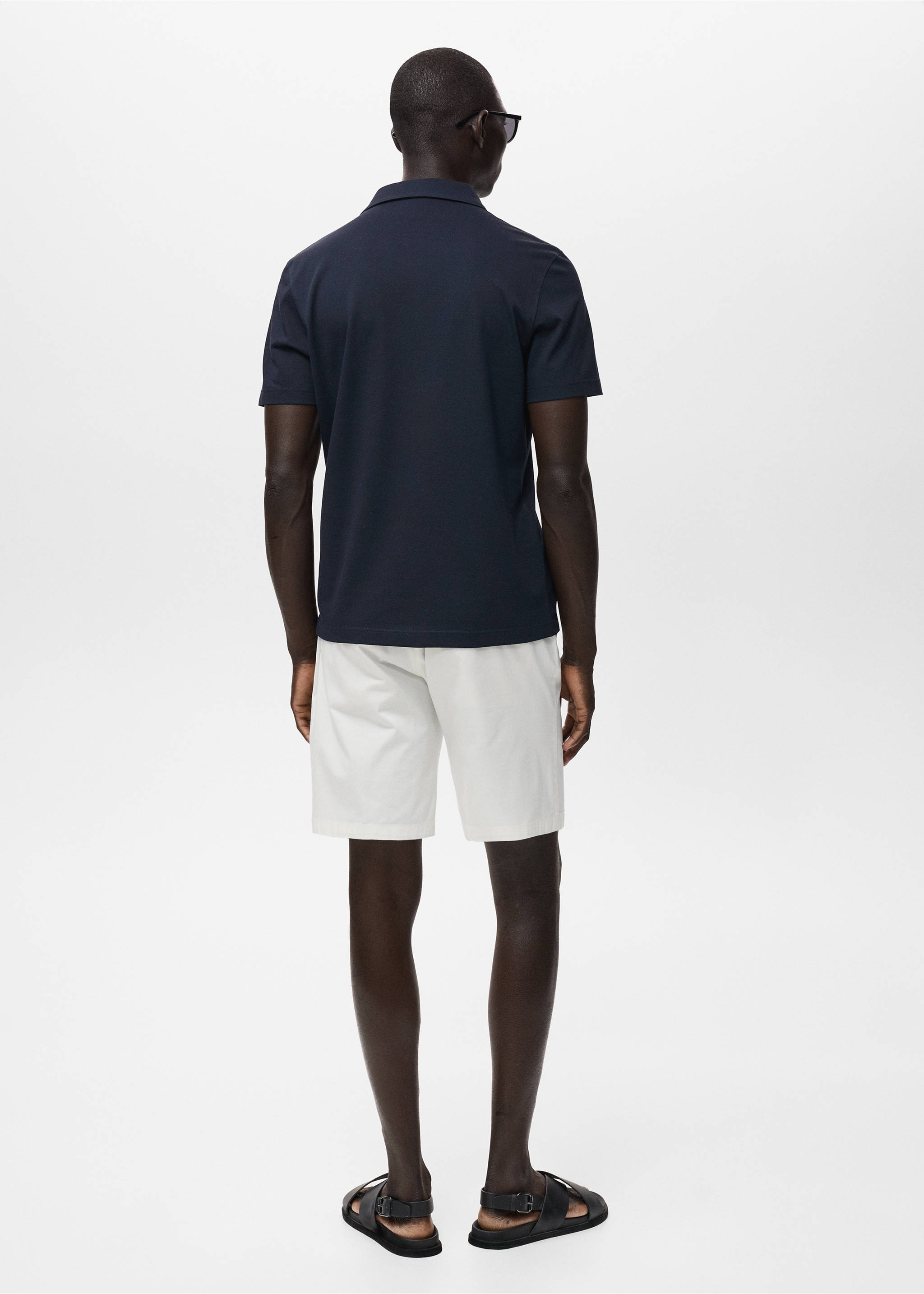 Slim-fit chino cotton bermuda shorts - Reverse of the article, White. Ref: 17091141-00.