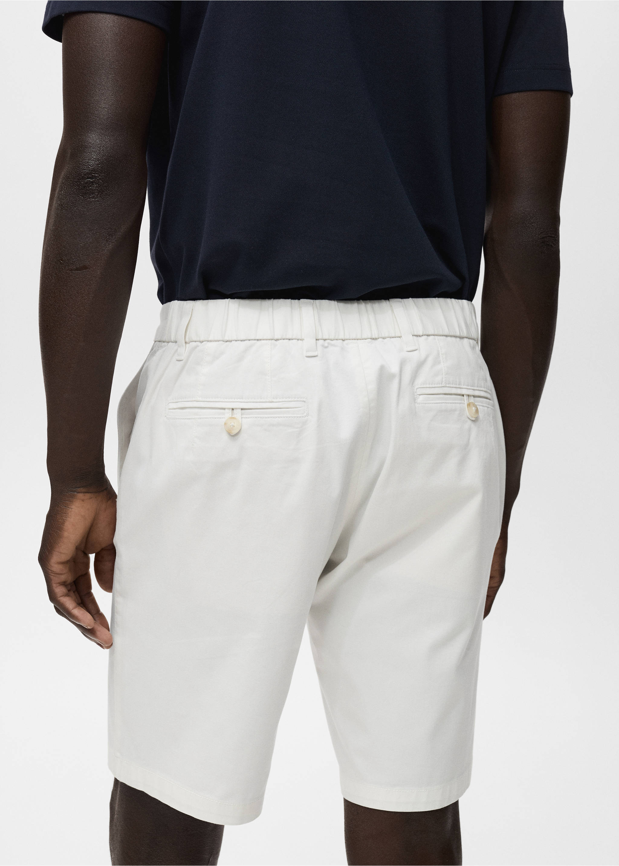 Slim-fit chino cotton bermuda shorts - Details of the article 6, White. Ref: 17091141-00.