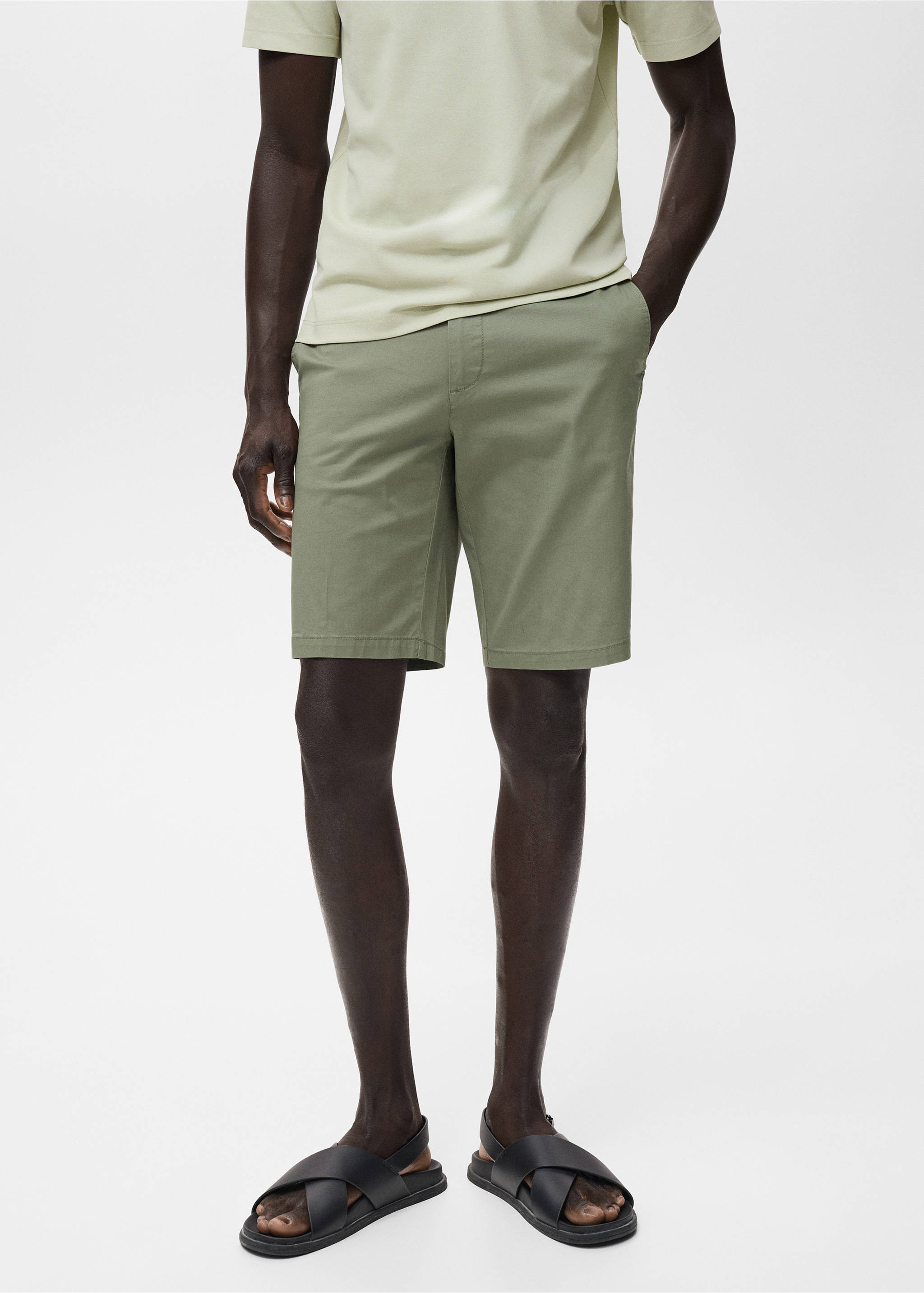 Bermuda slim-fit chino coton - Plan moyen, Vert menthe. Ref: 17091141-00.