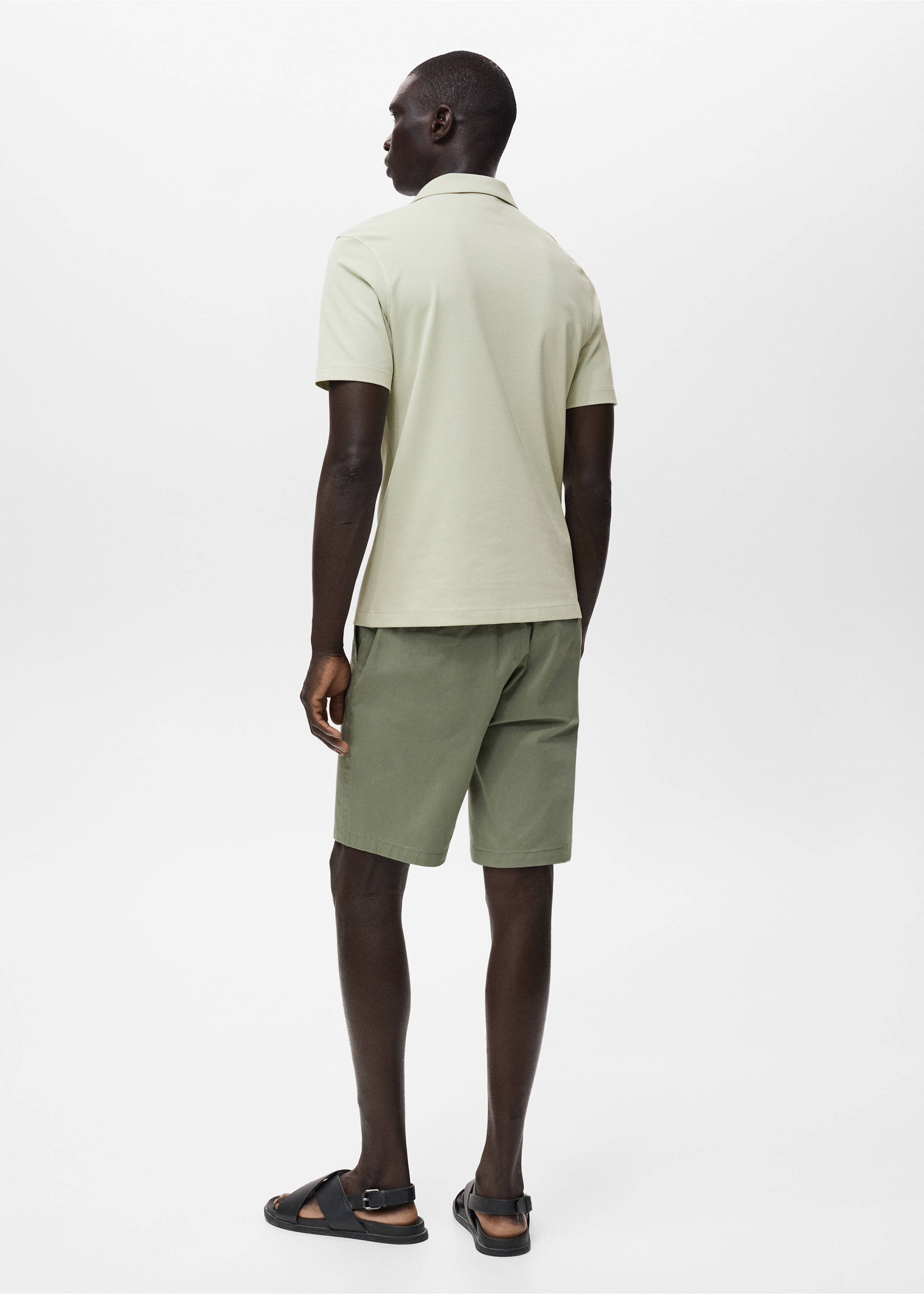 Bermuda slim-fit chino coton - Verso de l’article, Vert menthe. Ref: 17091141-00.