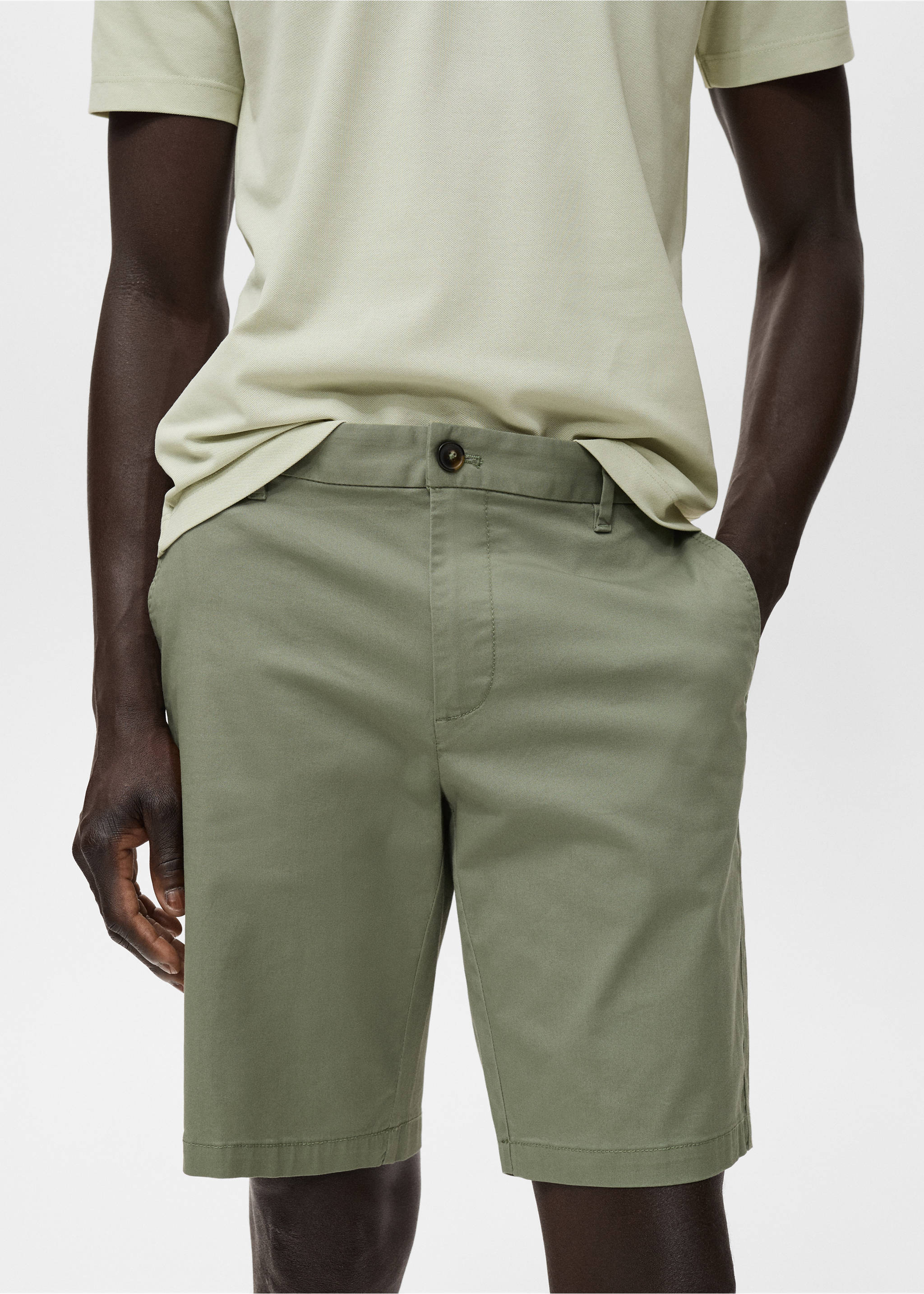 Bermuda slim-fit chino coton - Détail de l'article 1, Vert menthe. Ref: 17091141-00.