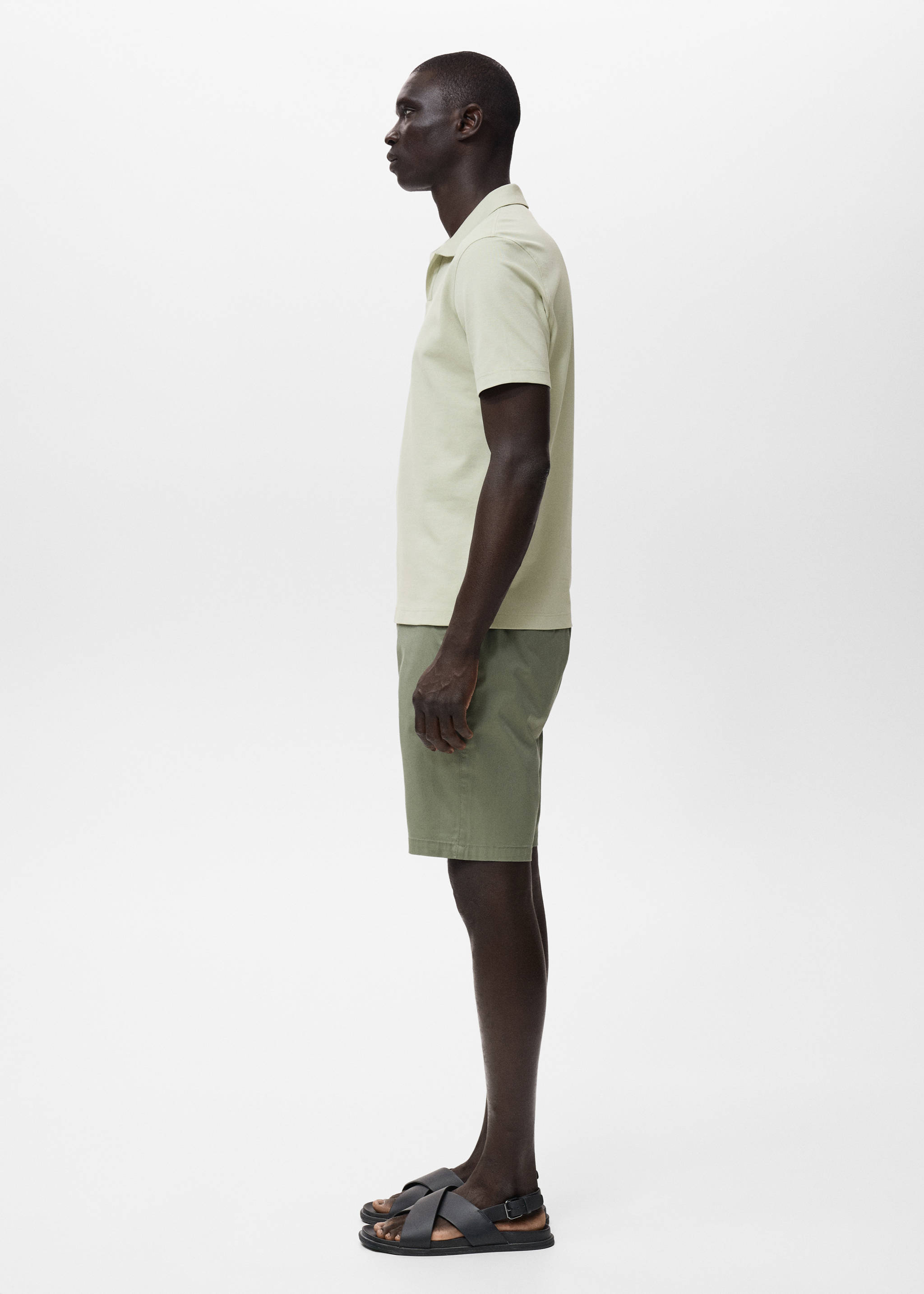 Slim-fit chino cotton bermuda shorts - Details of the article 2
