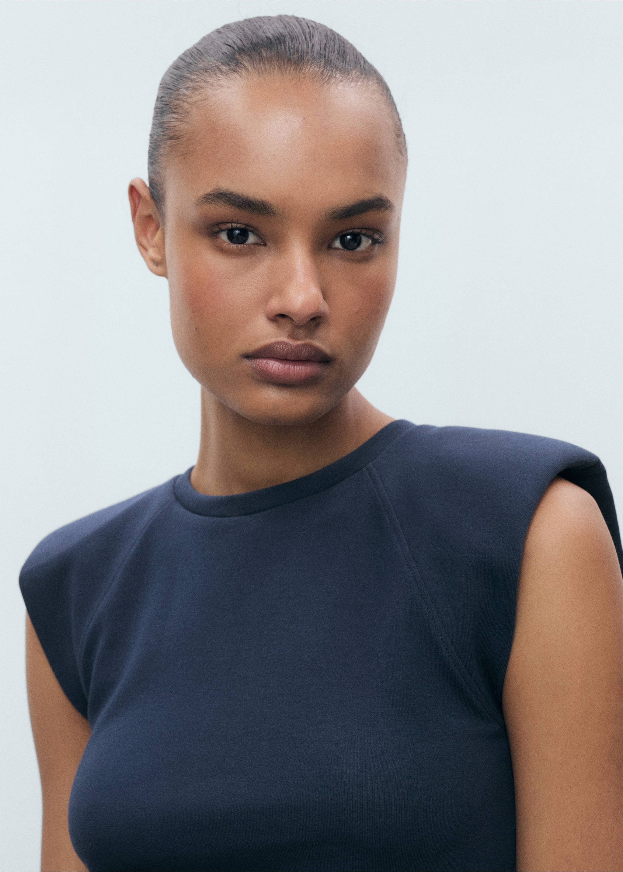 Combined fabric midi-dress - Details of the article 1, Navy. Ref: 17091150-00.