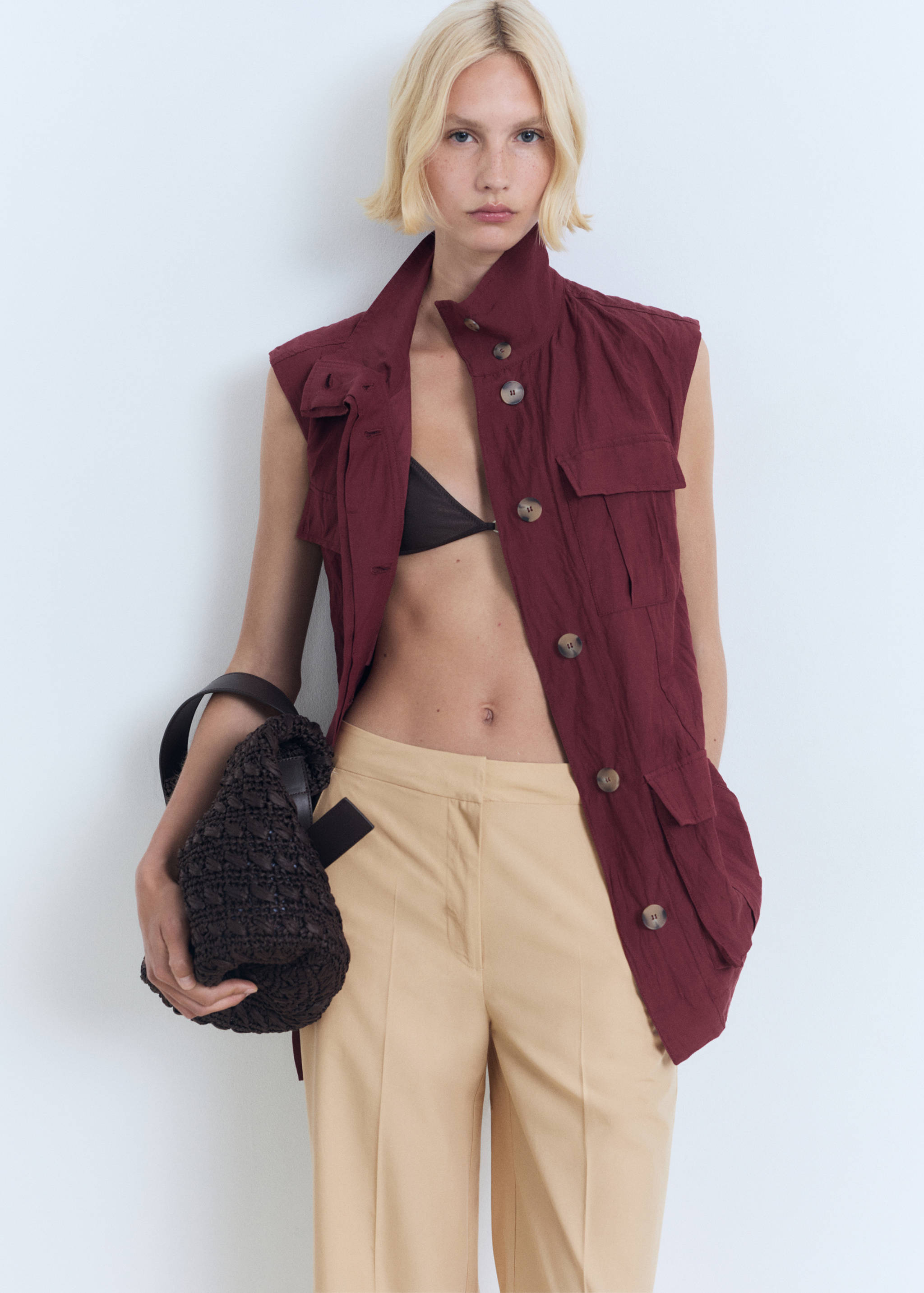 Straight-cut crop trousers - Details of the article 2