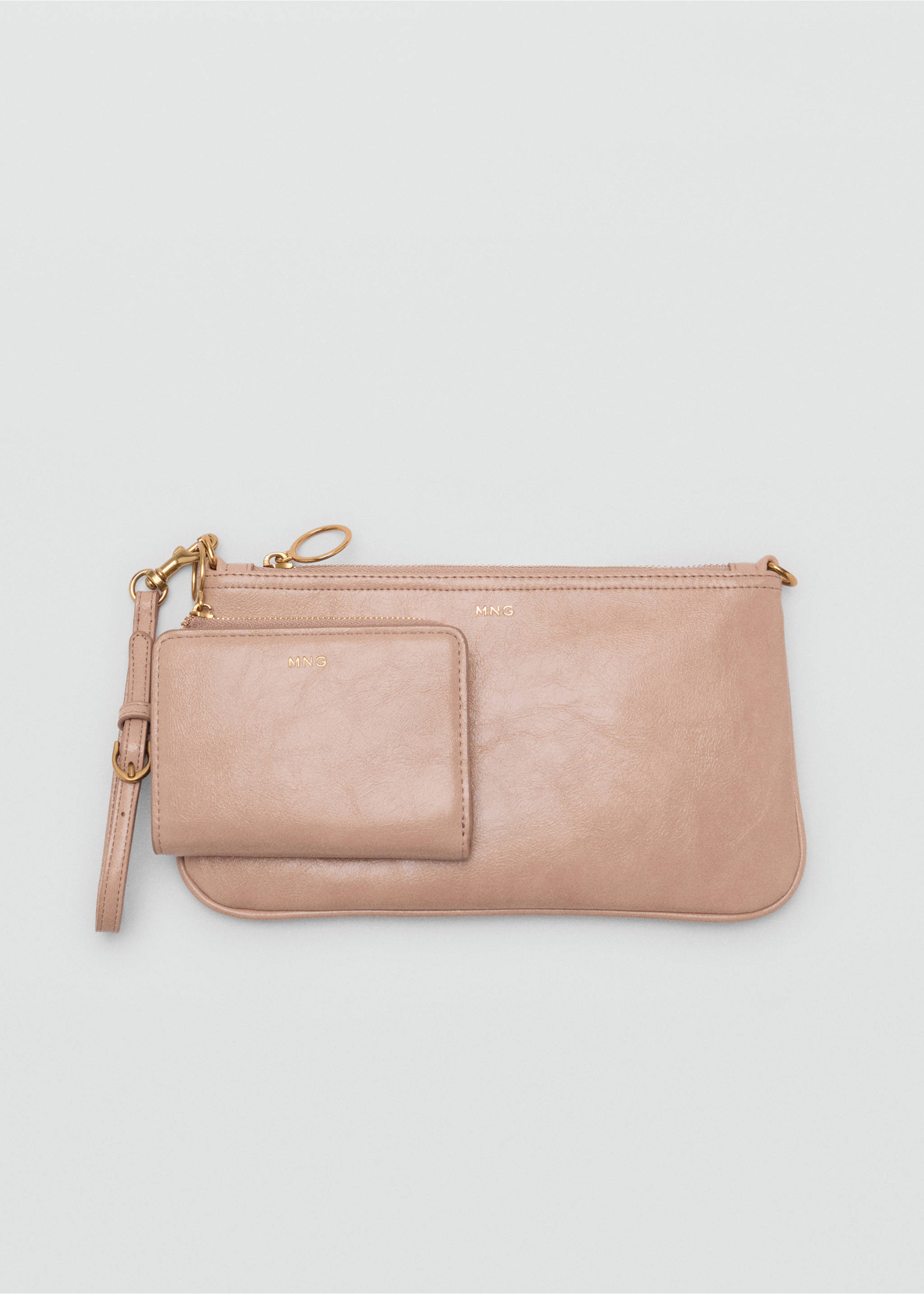 Pebble-effect pochette - Details of the article 2, Pastel Pink. Ref: 17091153-00.