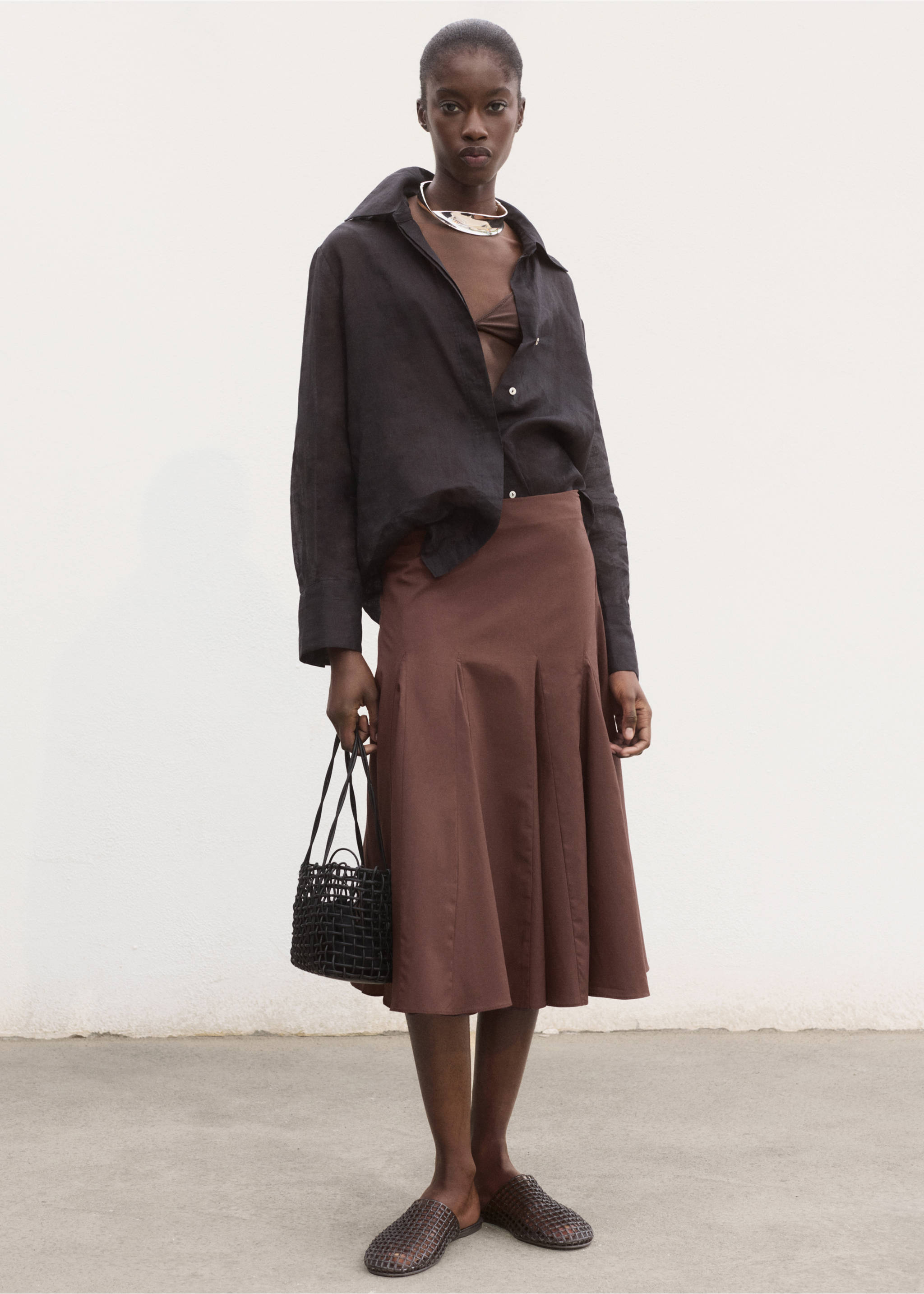 Jupe midi à plis - Plan général, Marron. Ref: 17091154-00.