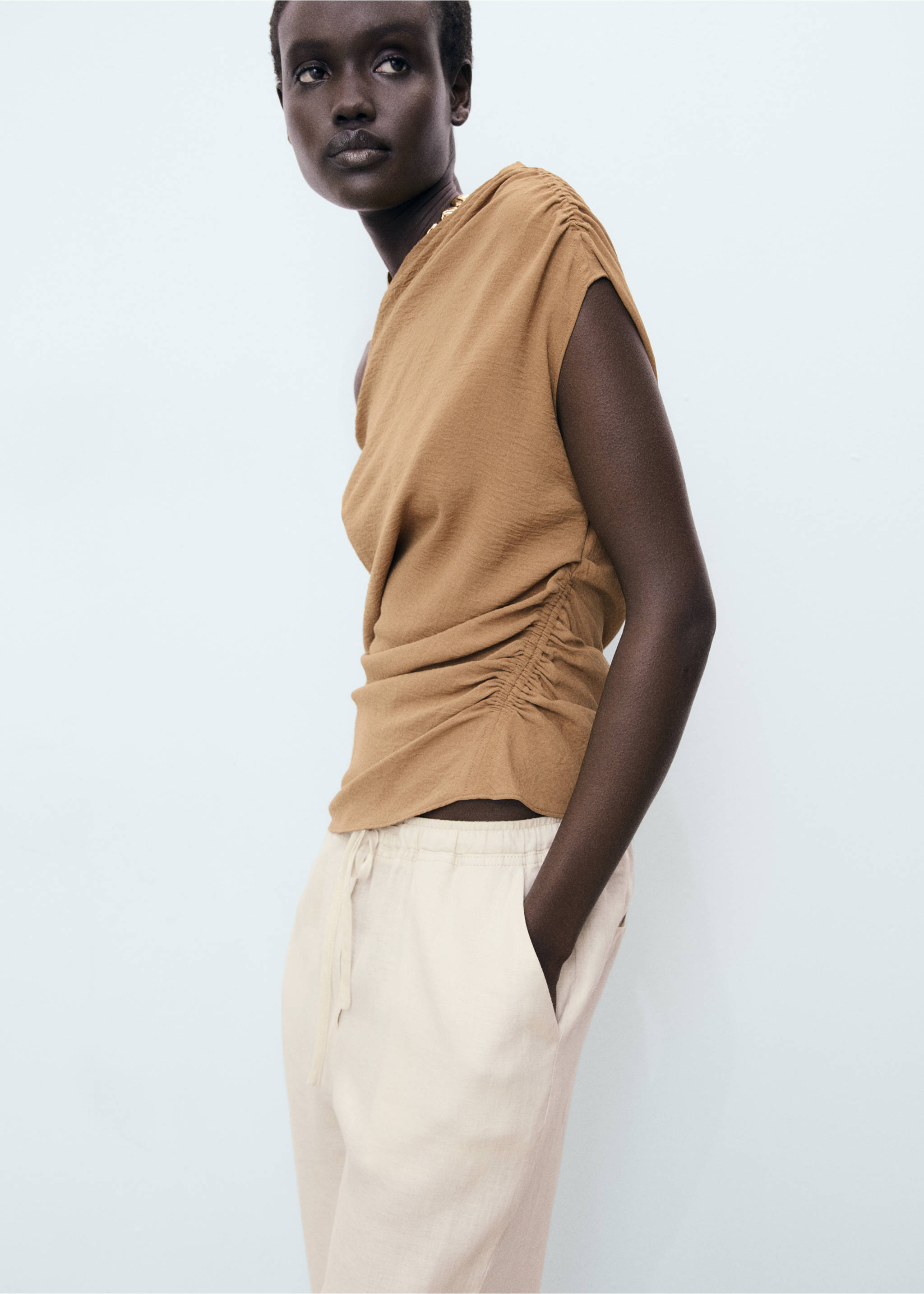 Linen trousers with drawstring - Reverse of the article, Light/Pastel Grey. Ref: 17091162-00.