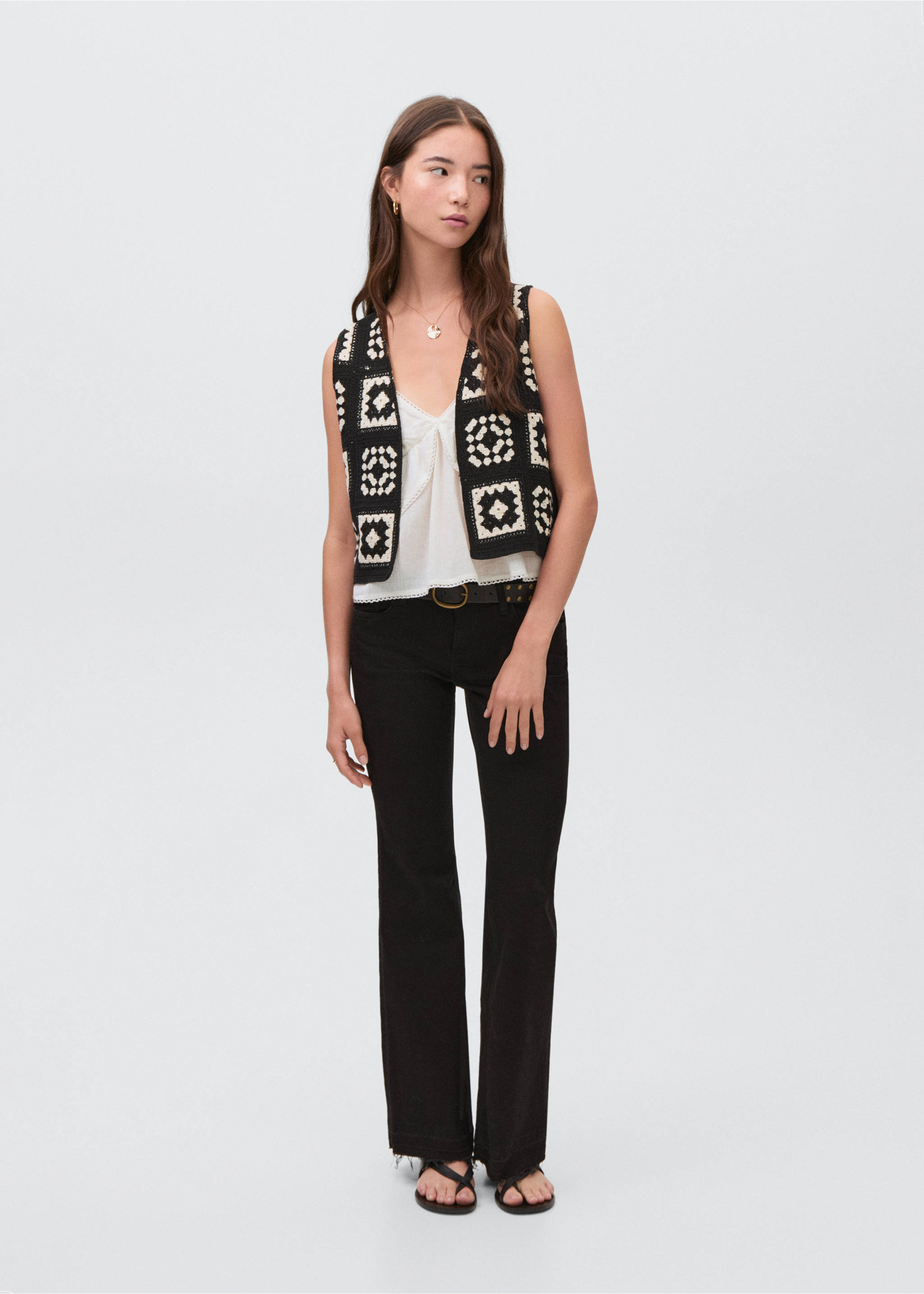 Crochet knitted vest - General plane, Black. Ref: 17091163-00.