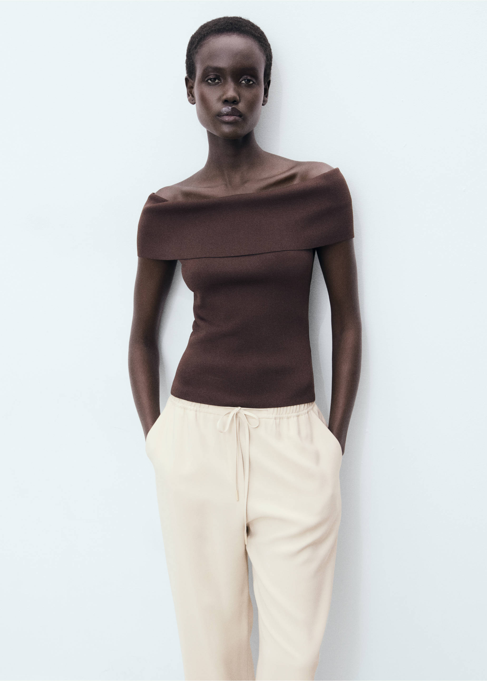 Pantalón fluido cordón - Detalle del artículo 2, Beige. Ref: 17091171-00.