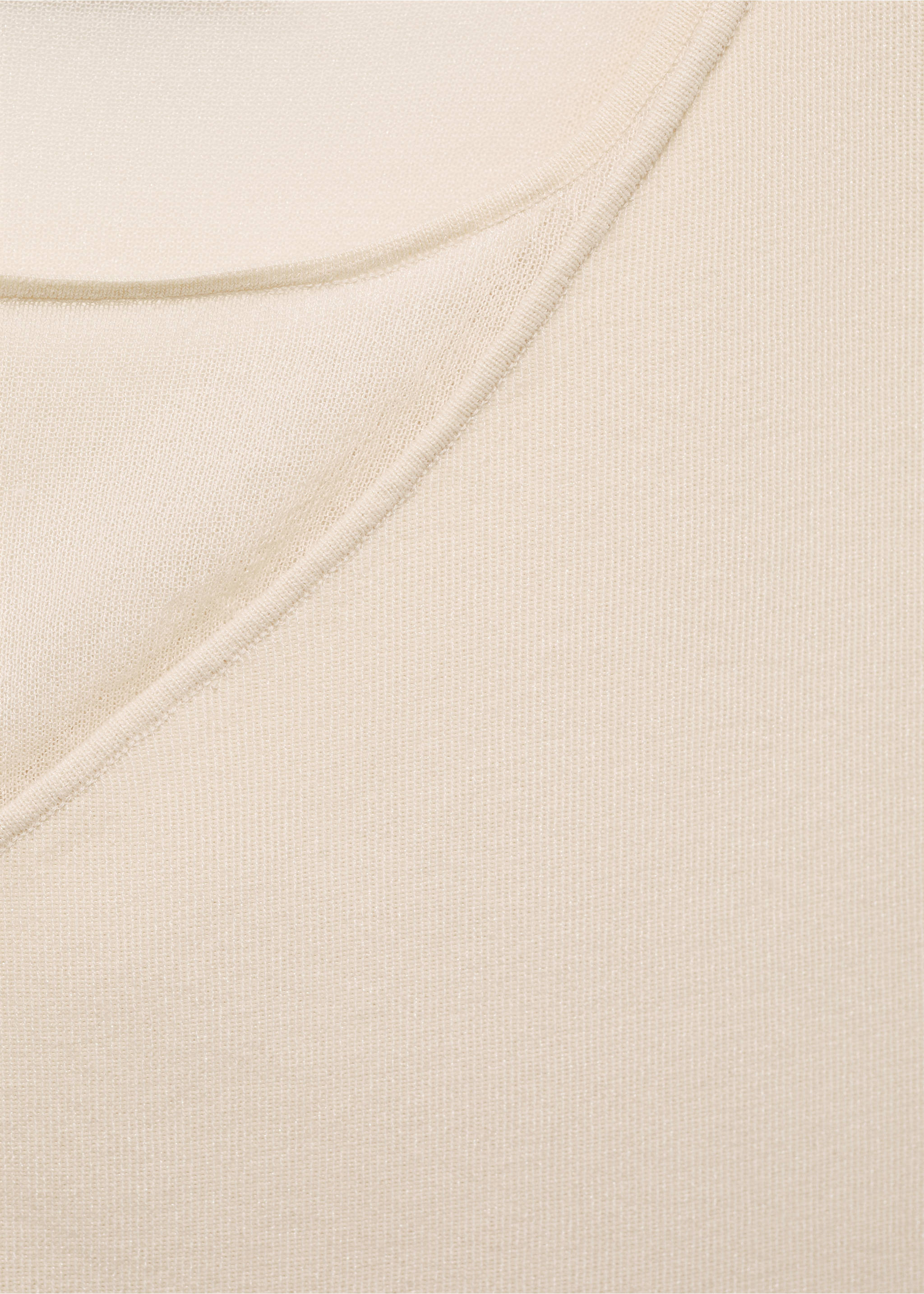 Knitted top with cut-out - Details of the article 8, Ecru. Ref: 17091181-00.