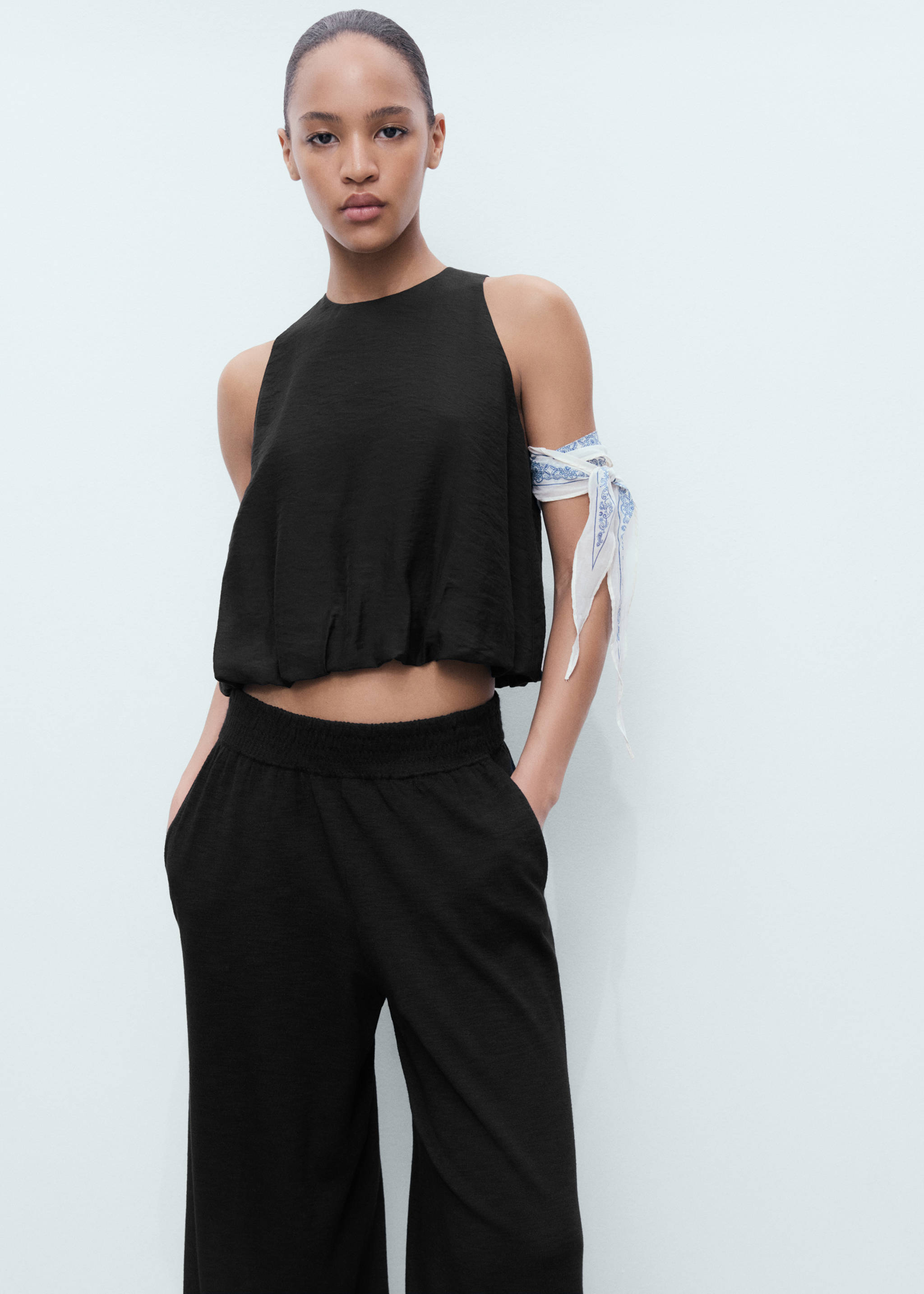 Fine-knit straight-fit trousers - Details of the article 1