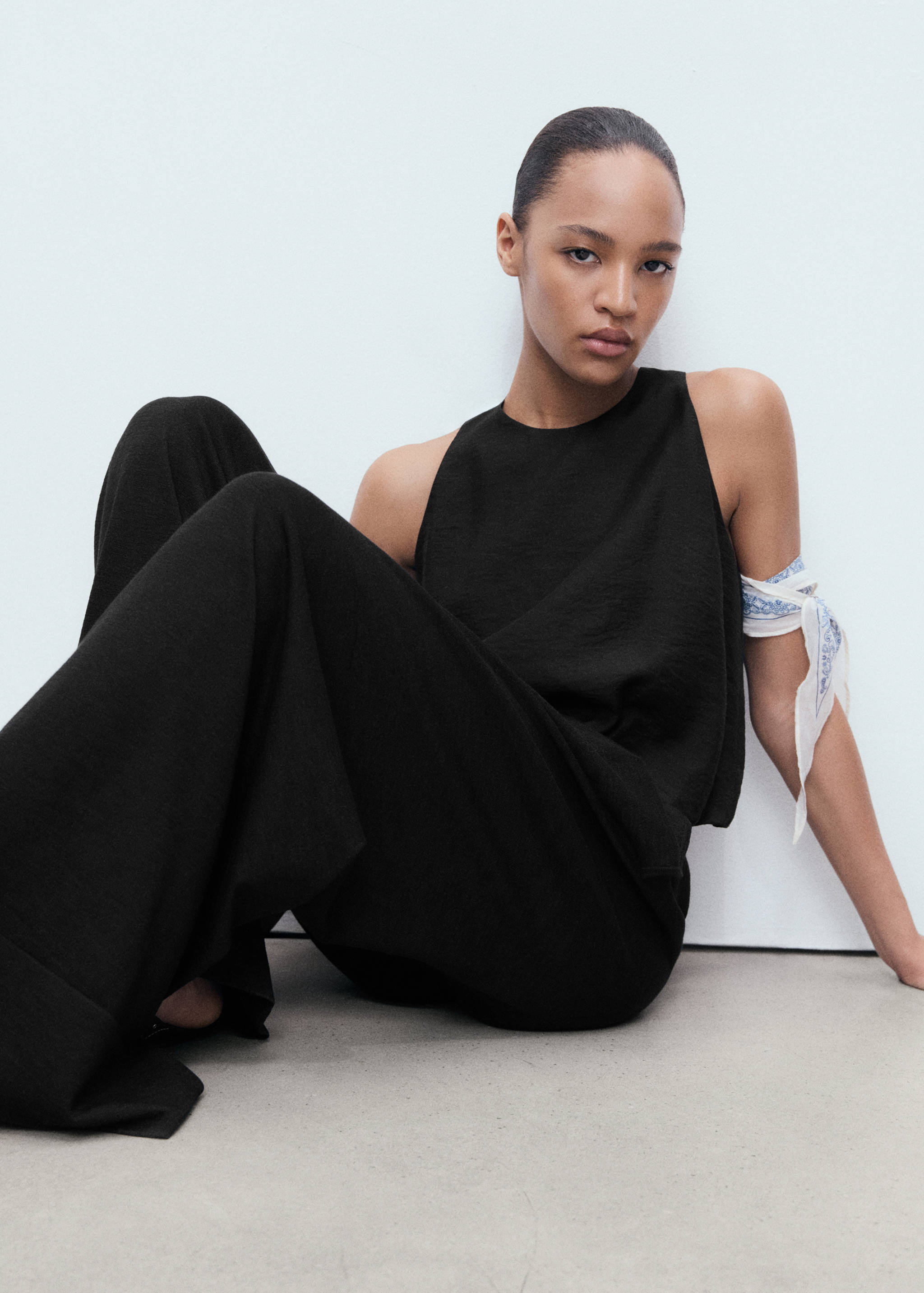 Fine-knit straight-fit trousers - Details of the article 2