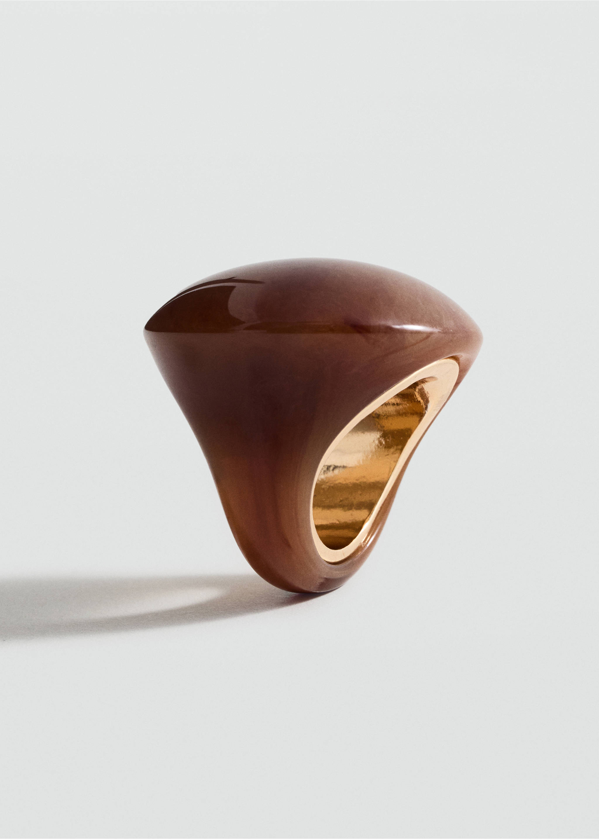 Resin maxi ring - Details of the article 1, Brown. Ref: 17091192-00.