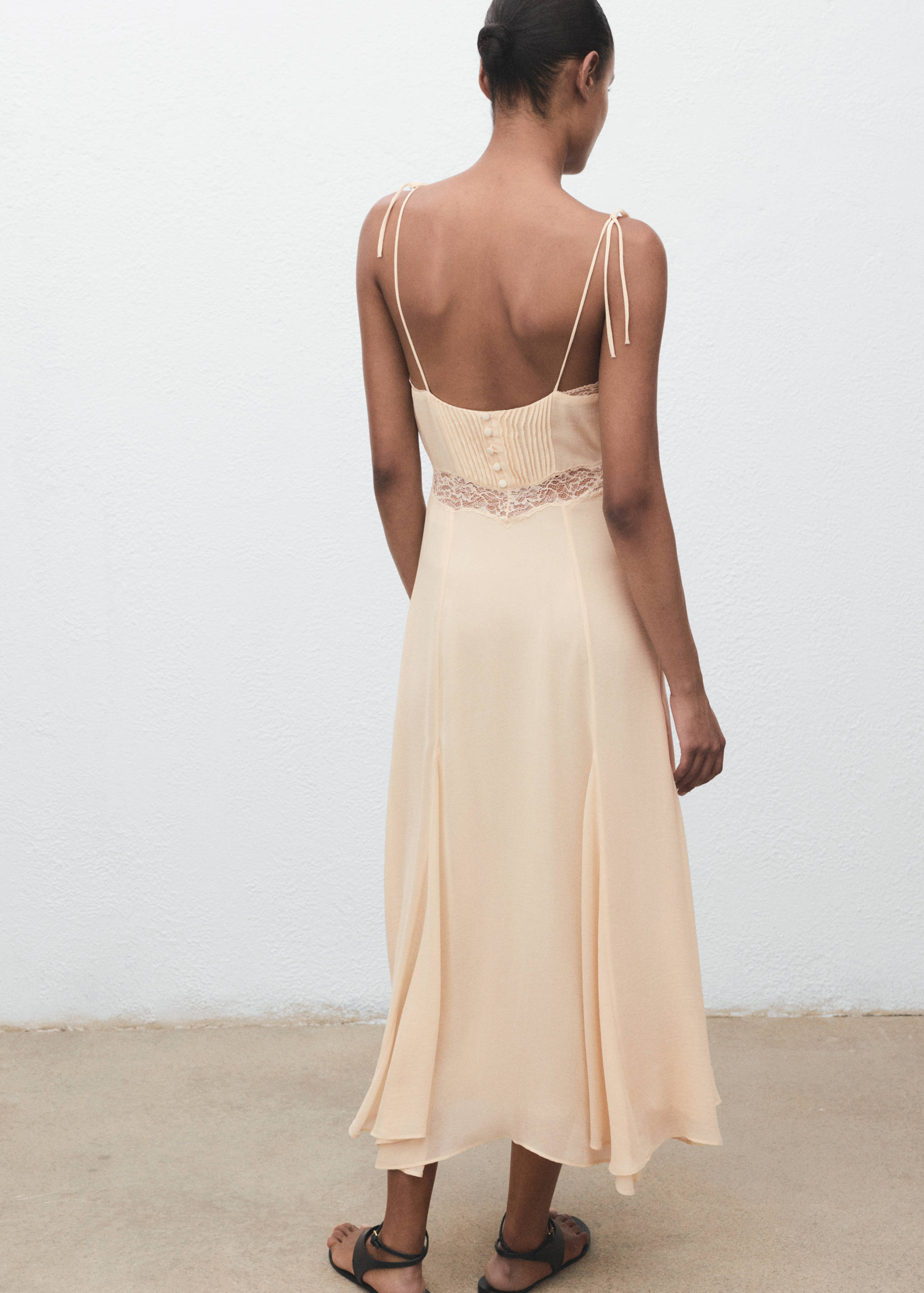 Vestido lencero encaje - Reverso del artículo