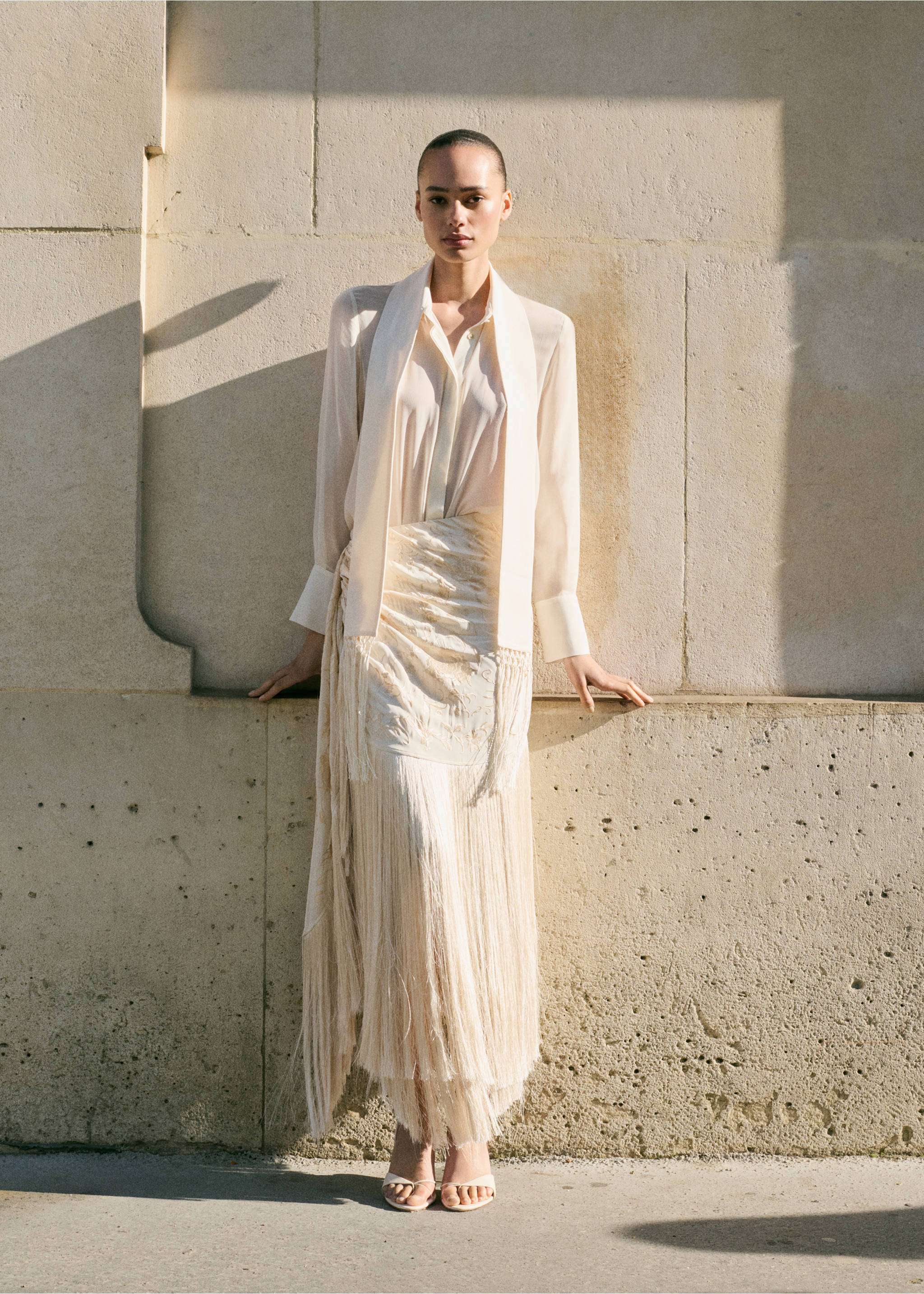 Pareo-style skirt with embroidered fringe - General plane, Ecru. Ref: 17091229-00.