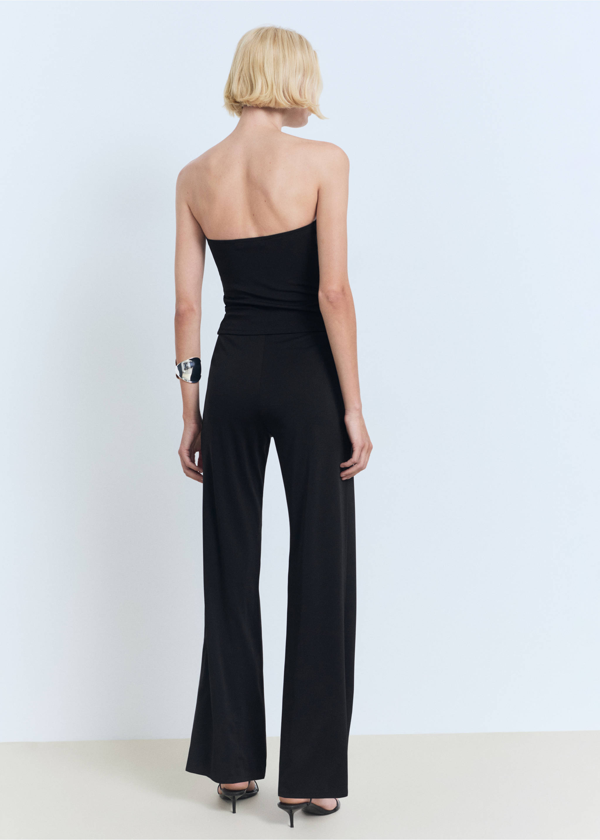 Straight mid-rise trousers - Reverse of the article, Black. Ref: 17091234-00.