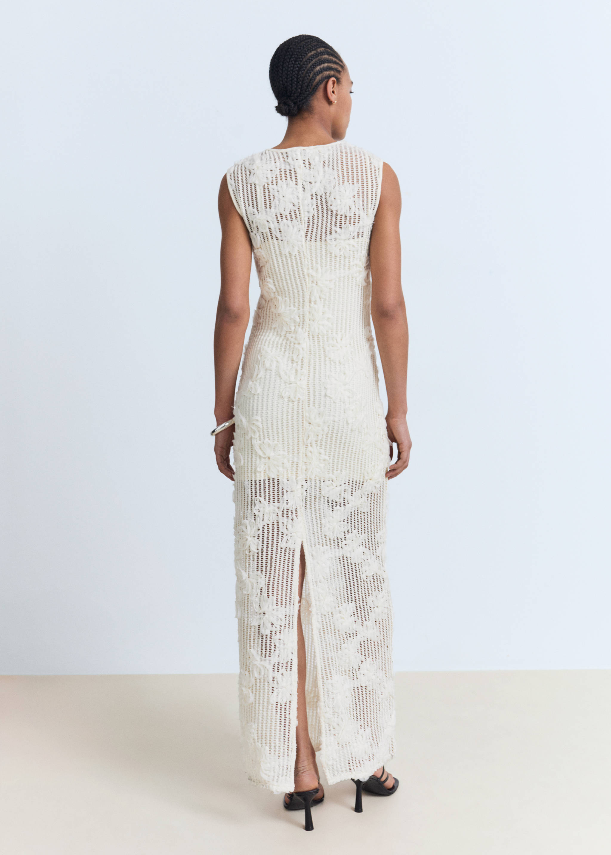 Floral crochet dress - Reverse of the article