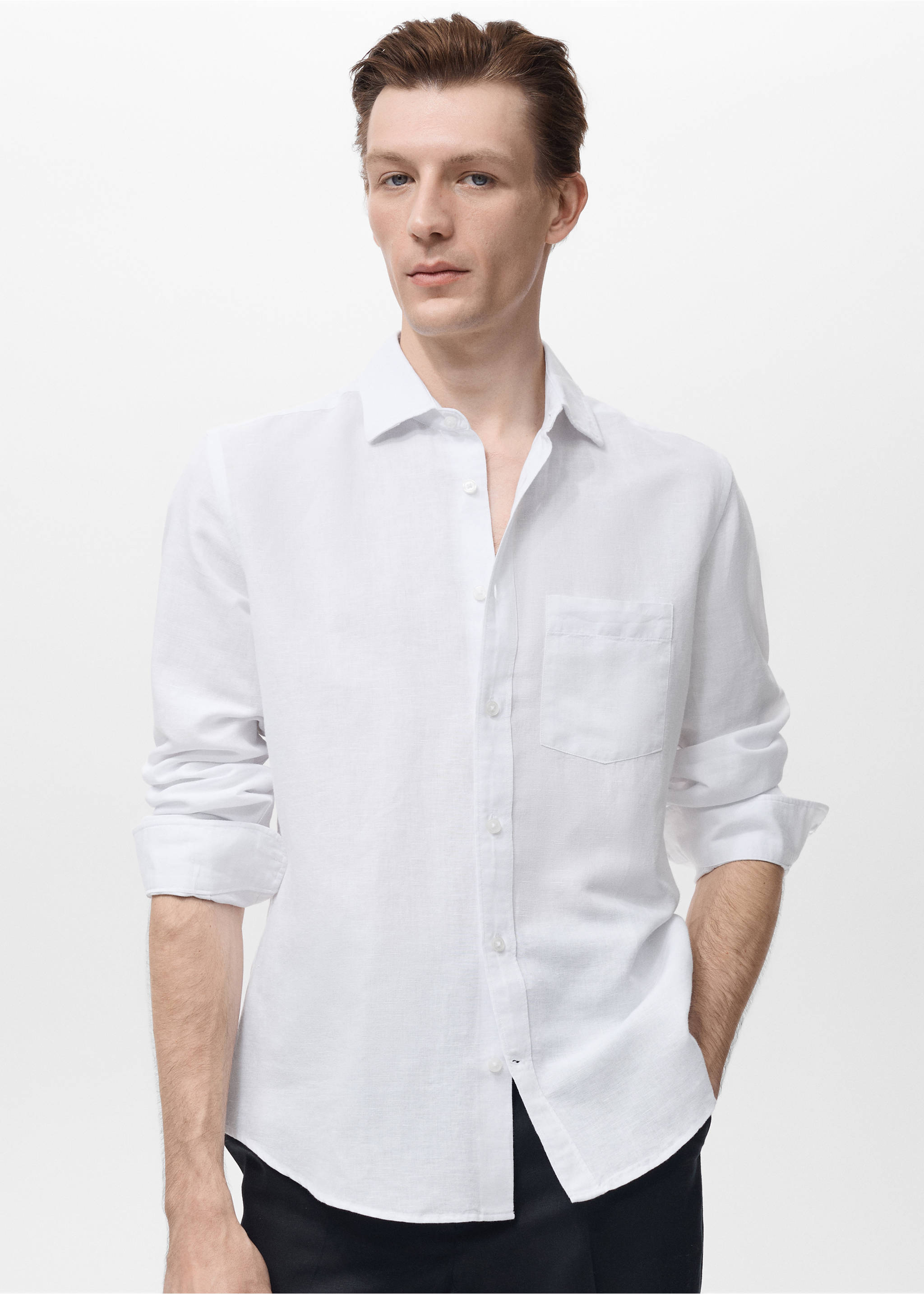 Pocket linen shirt - Medium plane, White. Ref: 17091247-00.