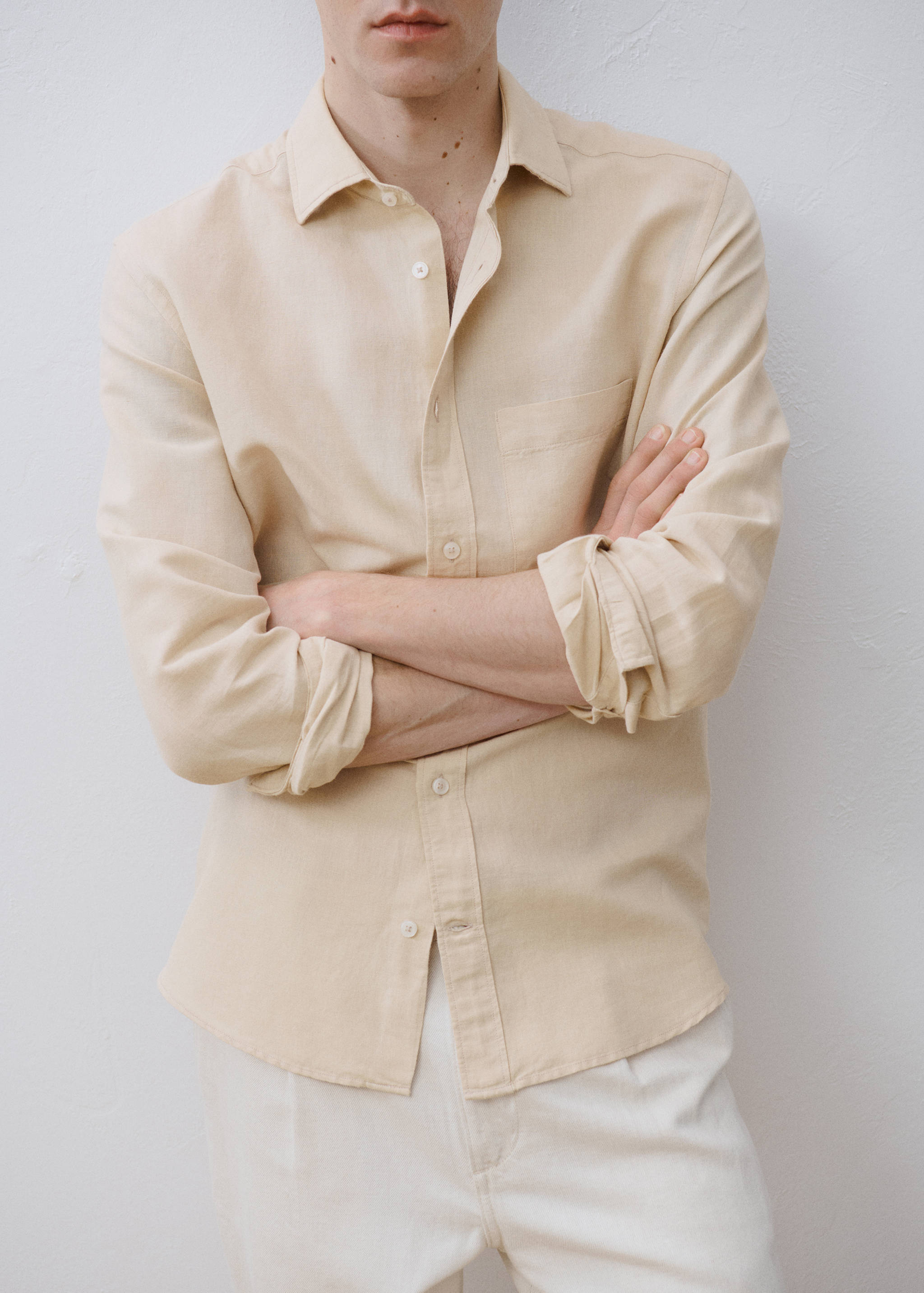 Pocket linen shirt - Details of the article 5