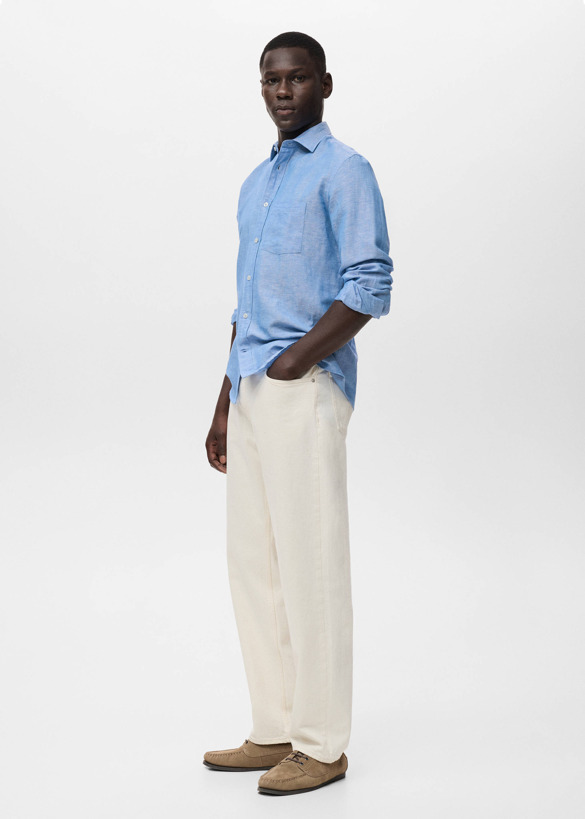 Pocket linen shirt - Details of the article 2