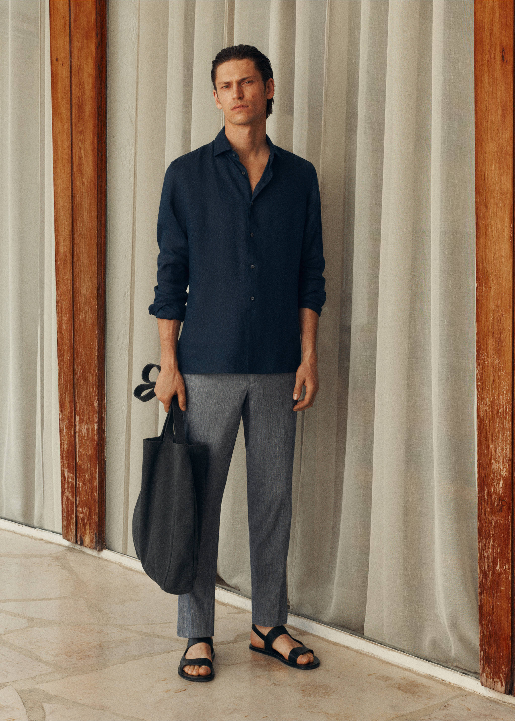 Pocket linen shirt - Details of the article 3, Dark Navy. Ref: 17091247-00.