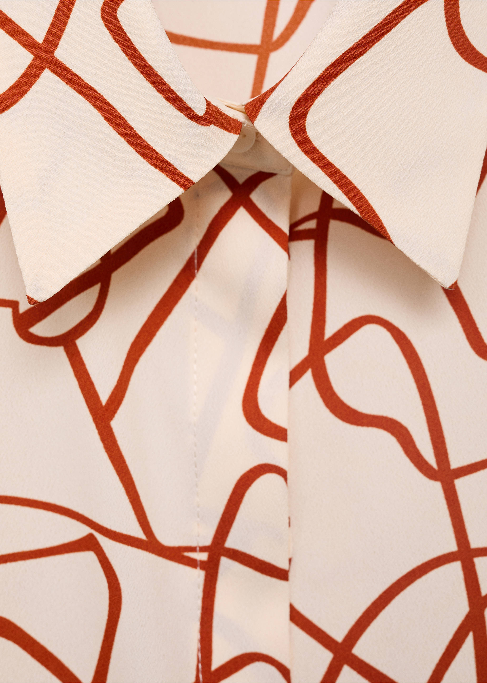 Shirt with abstract print - Details of the article 8, Russet. Ref: 17091255-00.