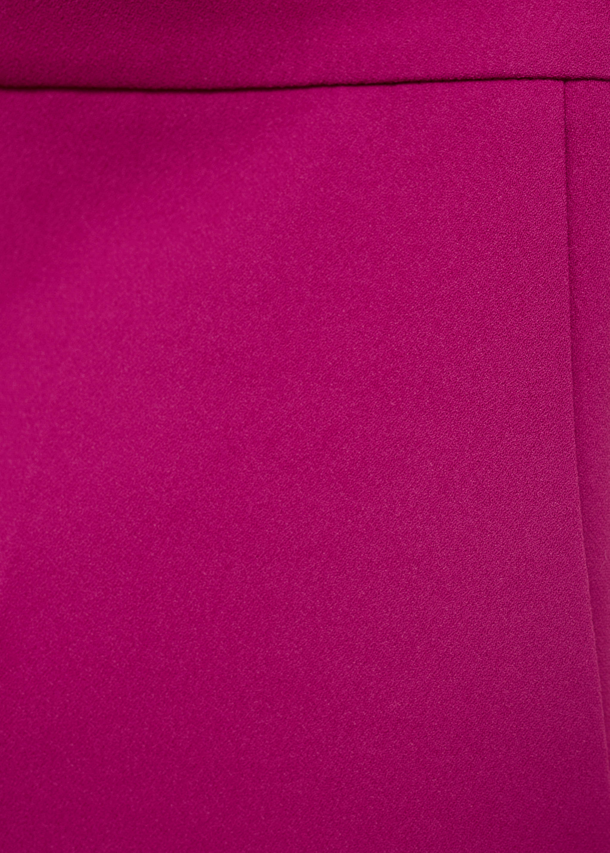 Gerade Shorts mit mittlerer Bundhöhe - Detail des Artikels 0