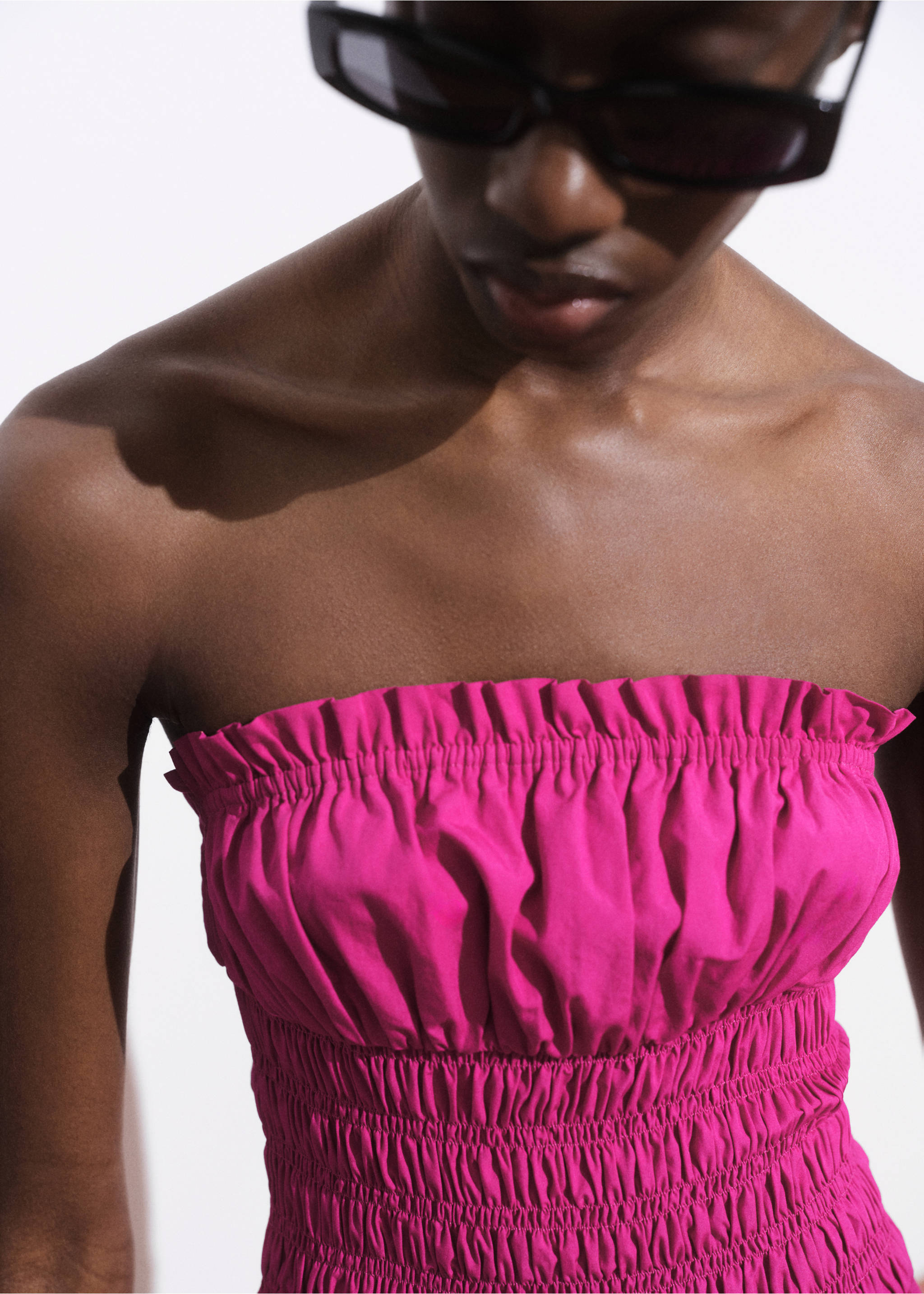 Short gathered balloon dress - Details of the article 1, Fuchsia. Ref: 17091278-00.