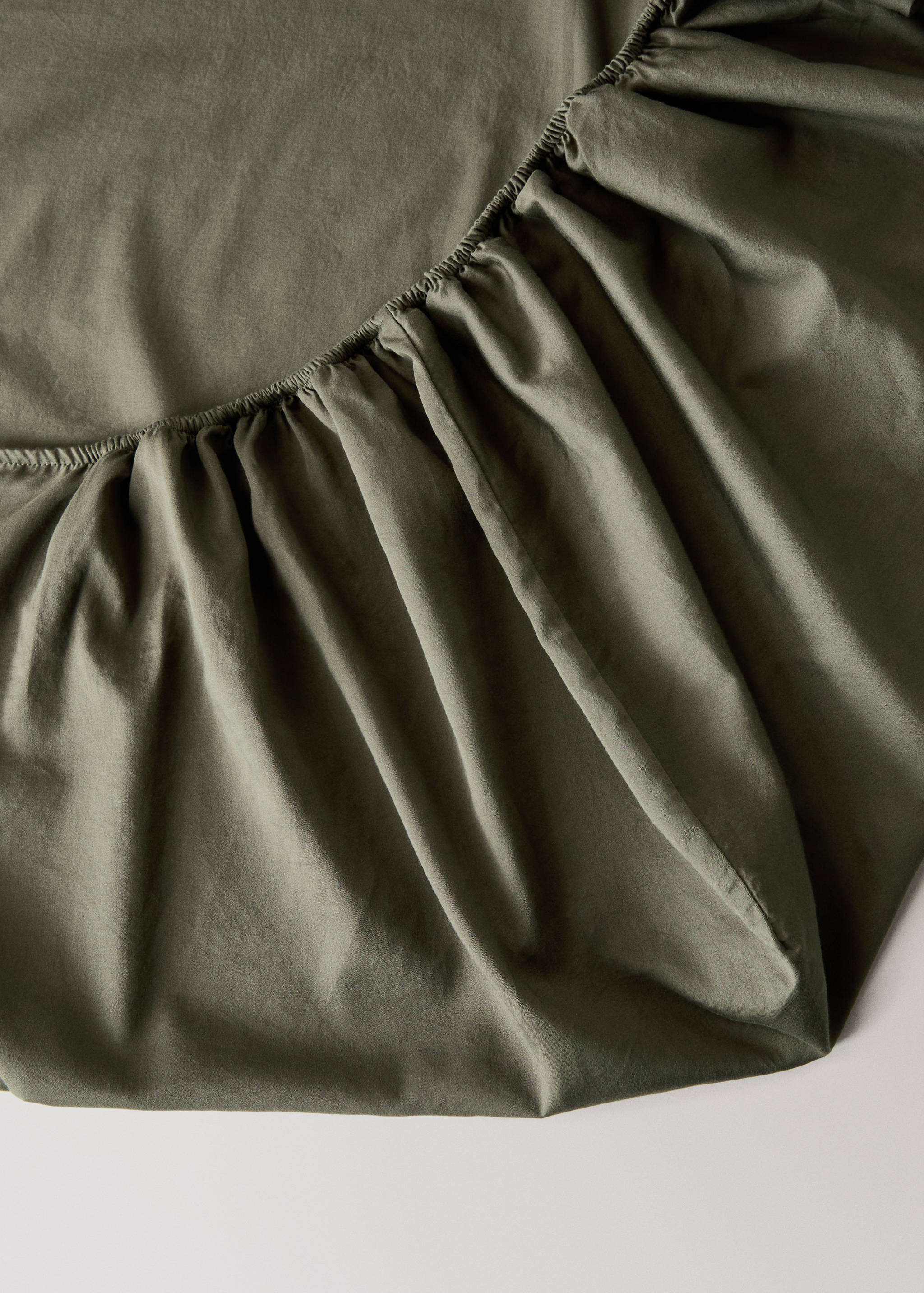Washed cotton satin fitted sheet Single bed - Details of the article 1