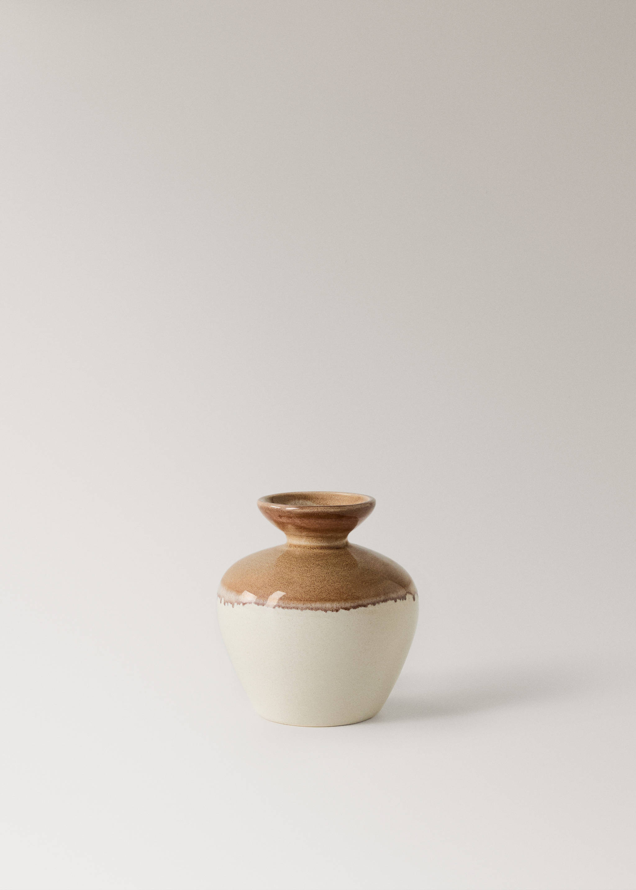 Small stoneware vase - Article without model