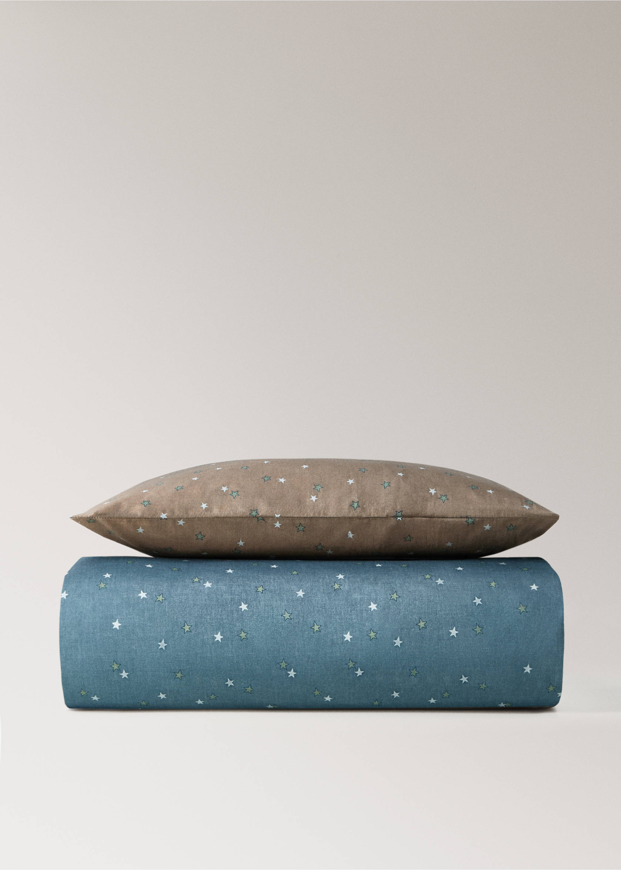 Reversible cotton percale cotton duvet cover with stars for cot - Details of the article 4, Blue. Ref: 17091560-00.