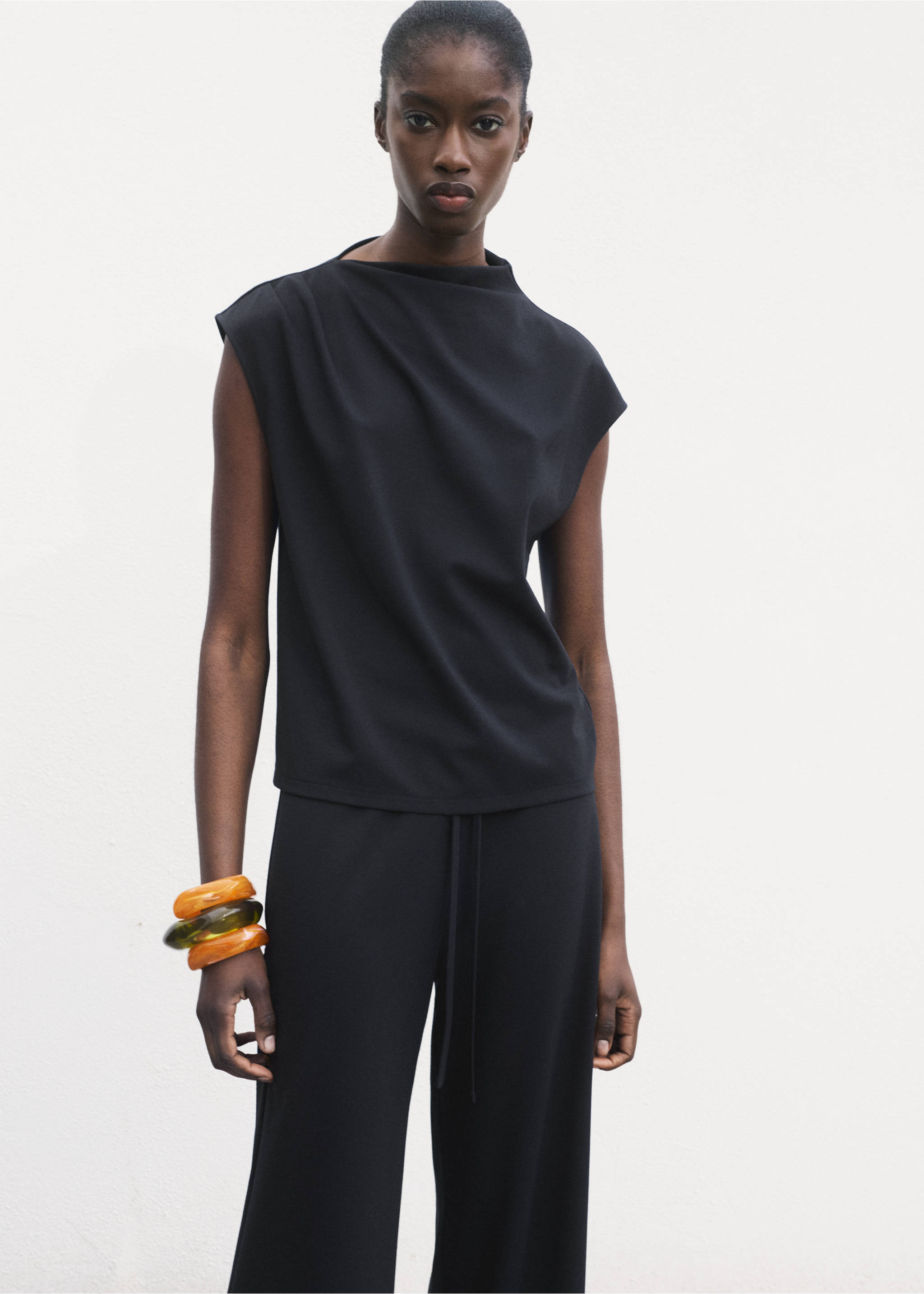 Wide leg trousers with elasticated waist - Details of the article 1, Navy. Ref: 17091578-00.