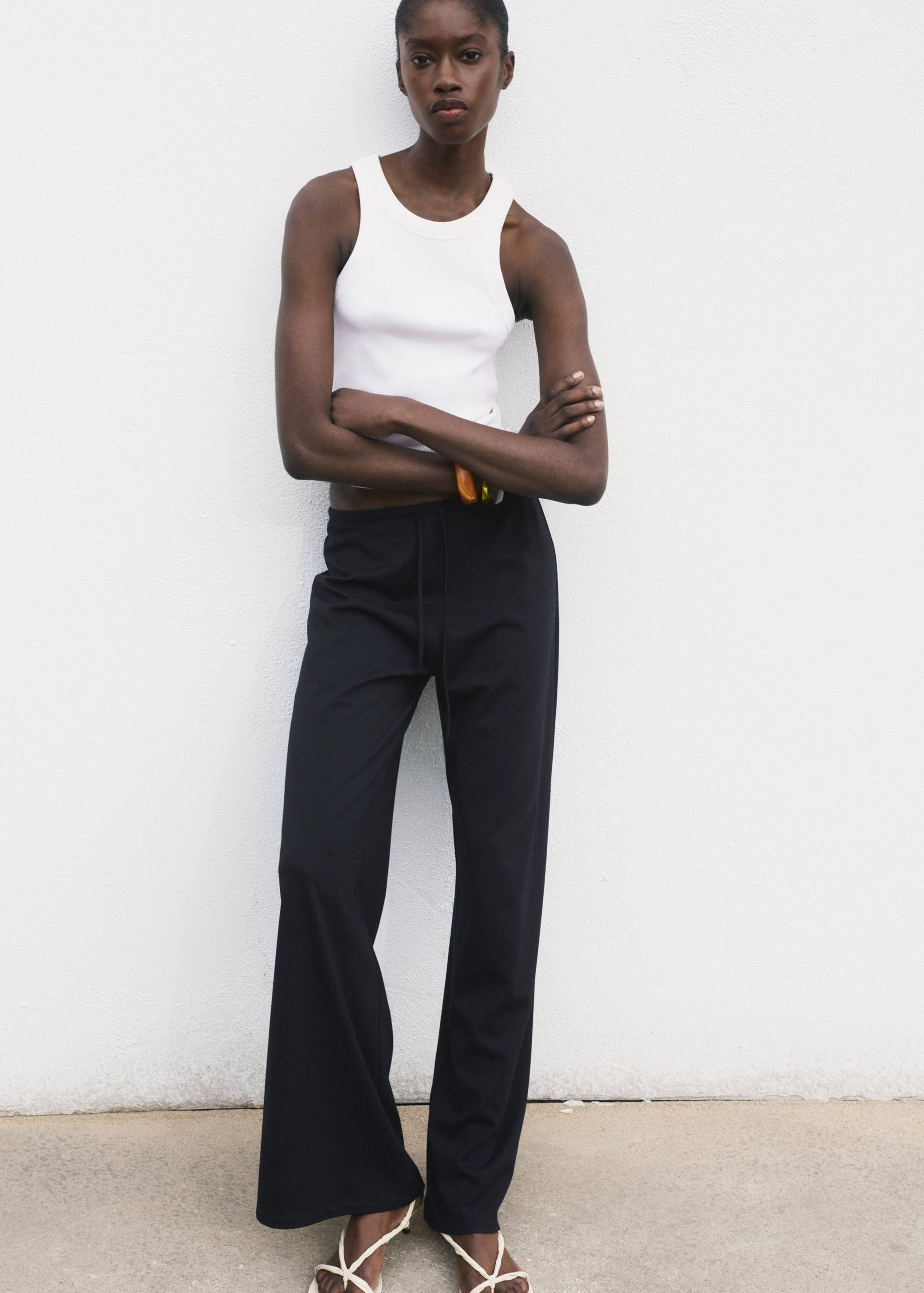 Wide leg trousers with elasticated waist - Details of the article 2