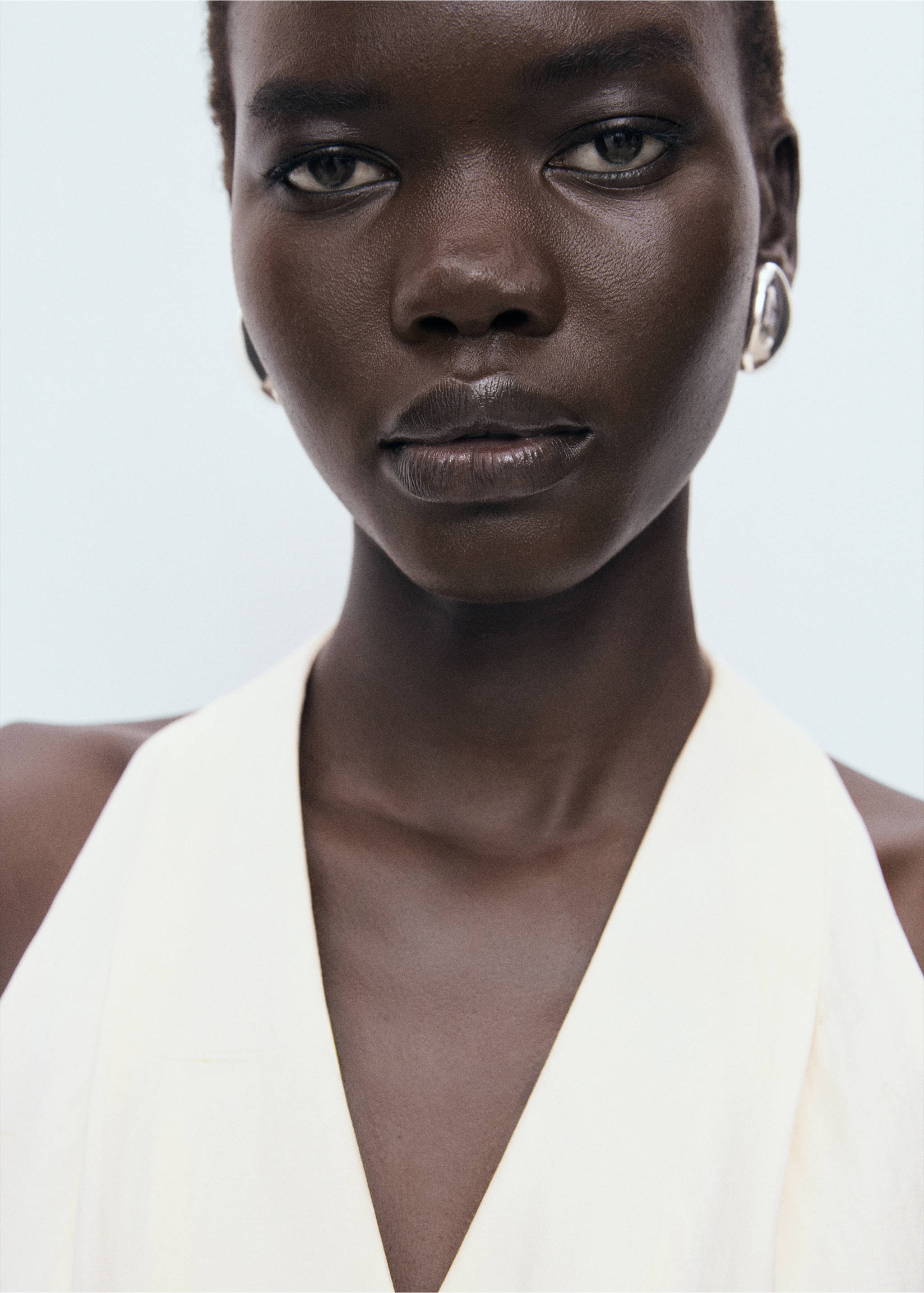 Halter-neck jumpsuit with belt - Details of the article 1, Ecru. Ref: 17092028-00.