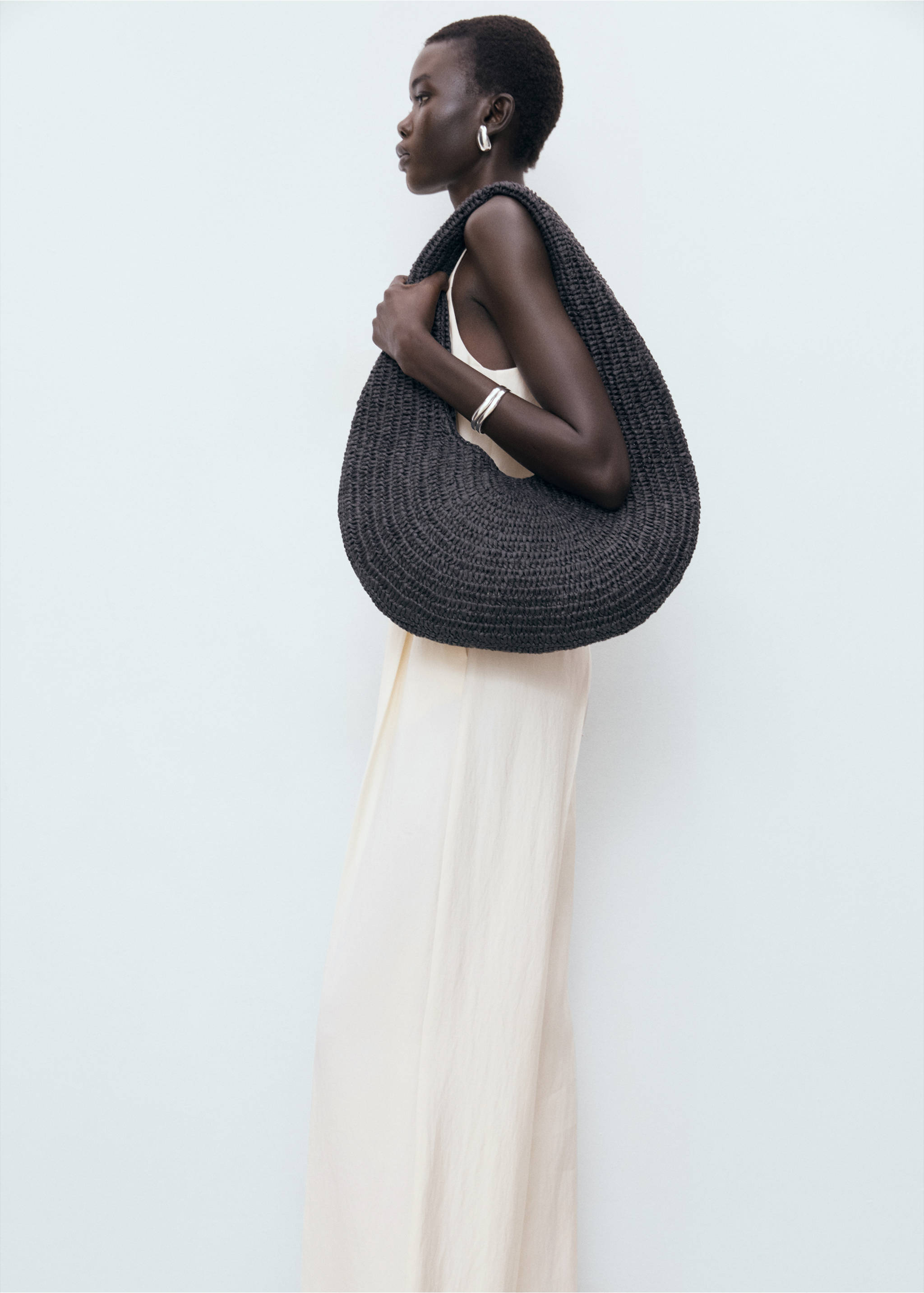 Halter-neck jumpsuit with belt - Details of the article 2, Ecru. Ref: 17092028-00.