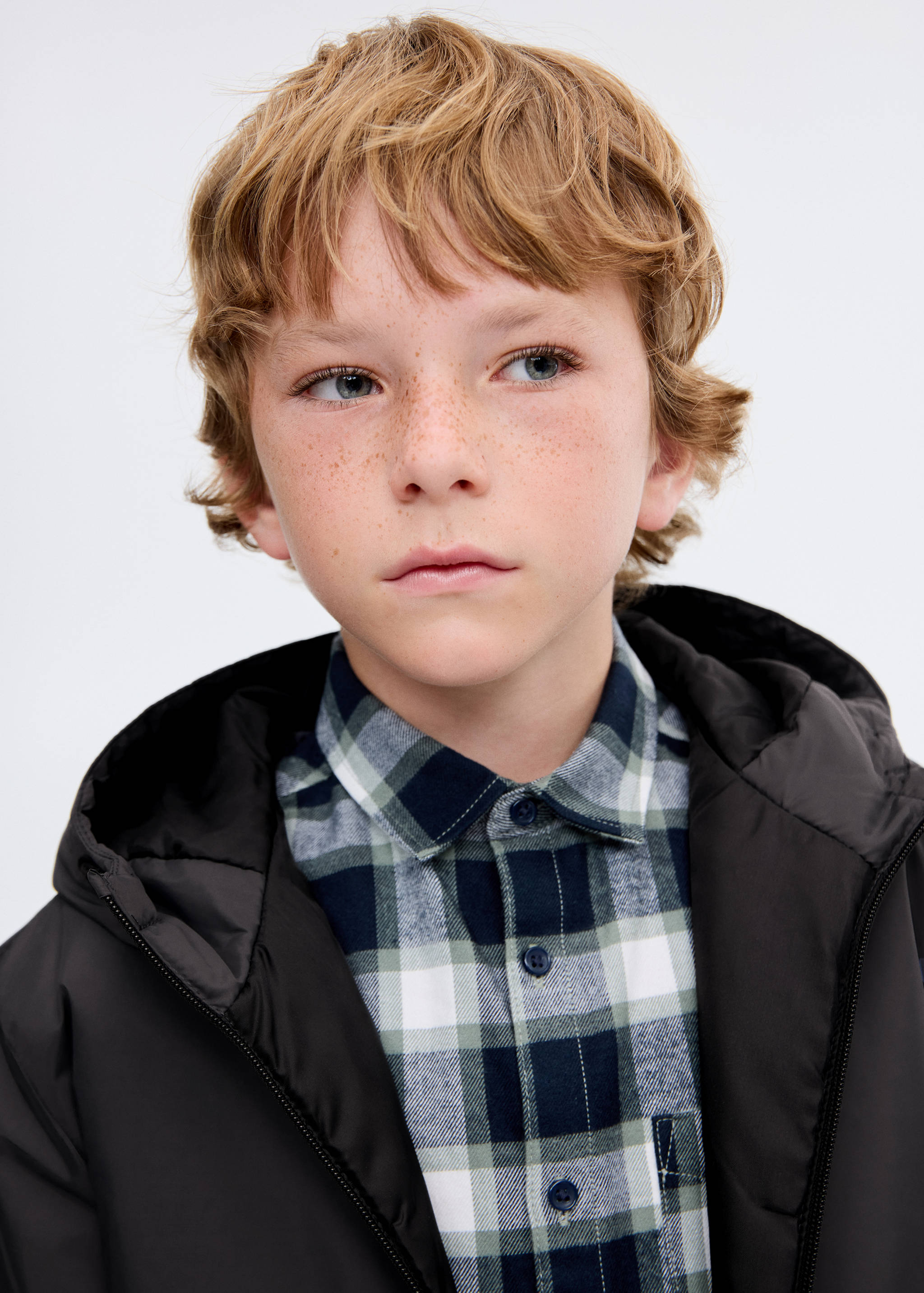 Water-repellent puffer coat - Details of the article 1