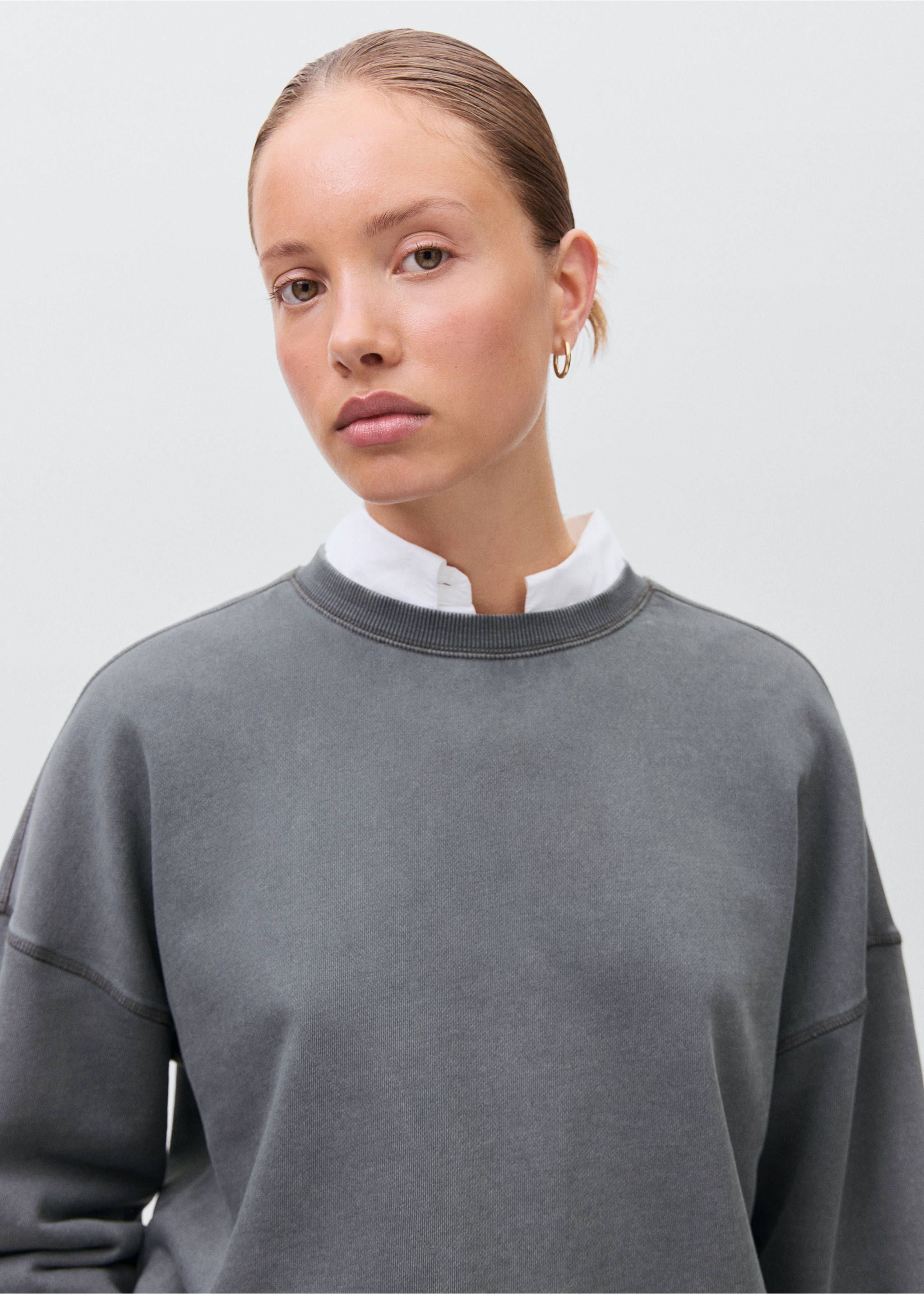 Plain cotton sweatshirt - Details of the article 1, Charcoal. Ref: 17092909-00.