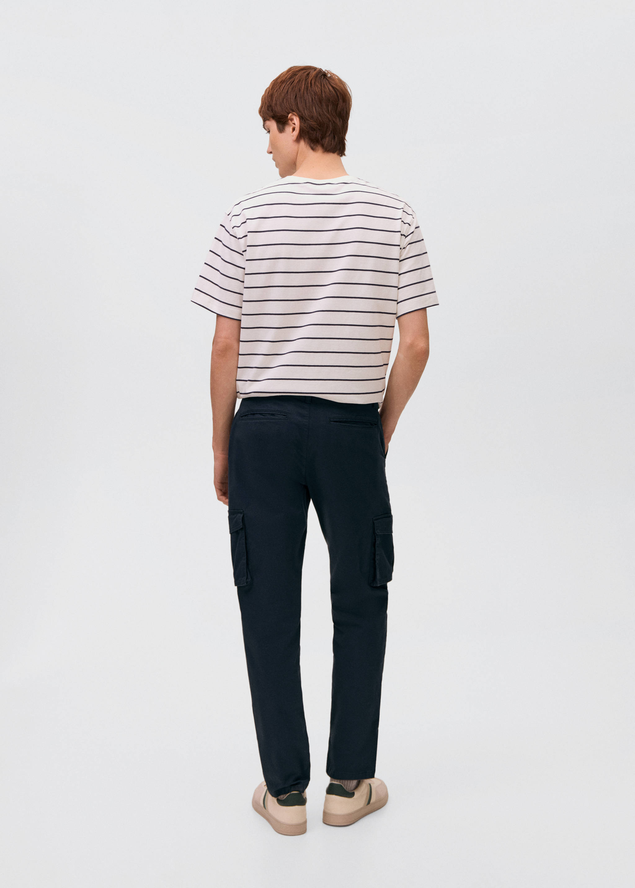 Cargo trousers - Reverse of the article