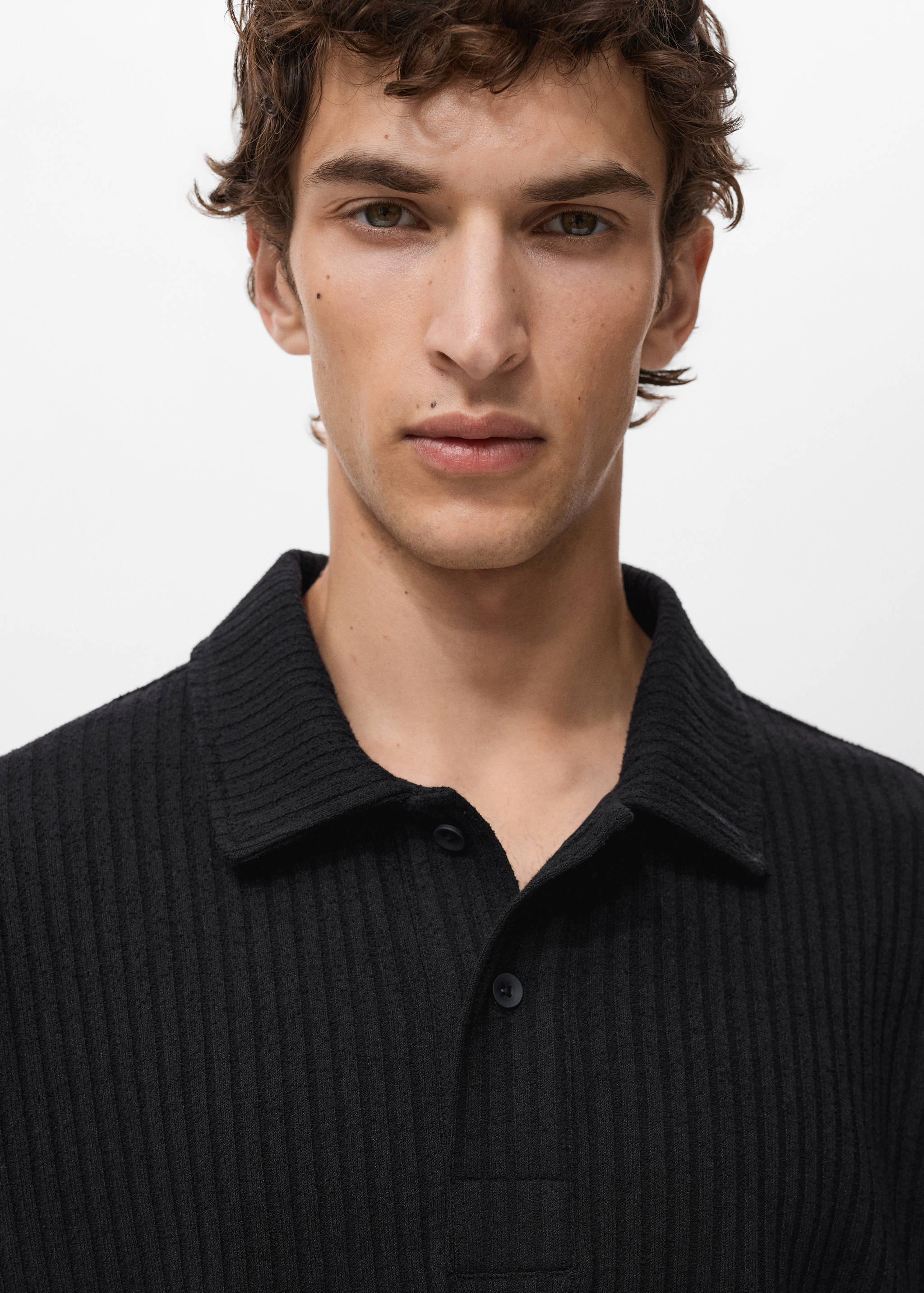 Textured knitted polo shirt - Details of the article 1